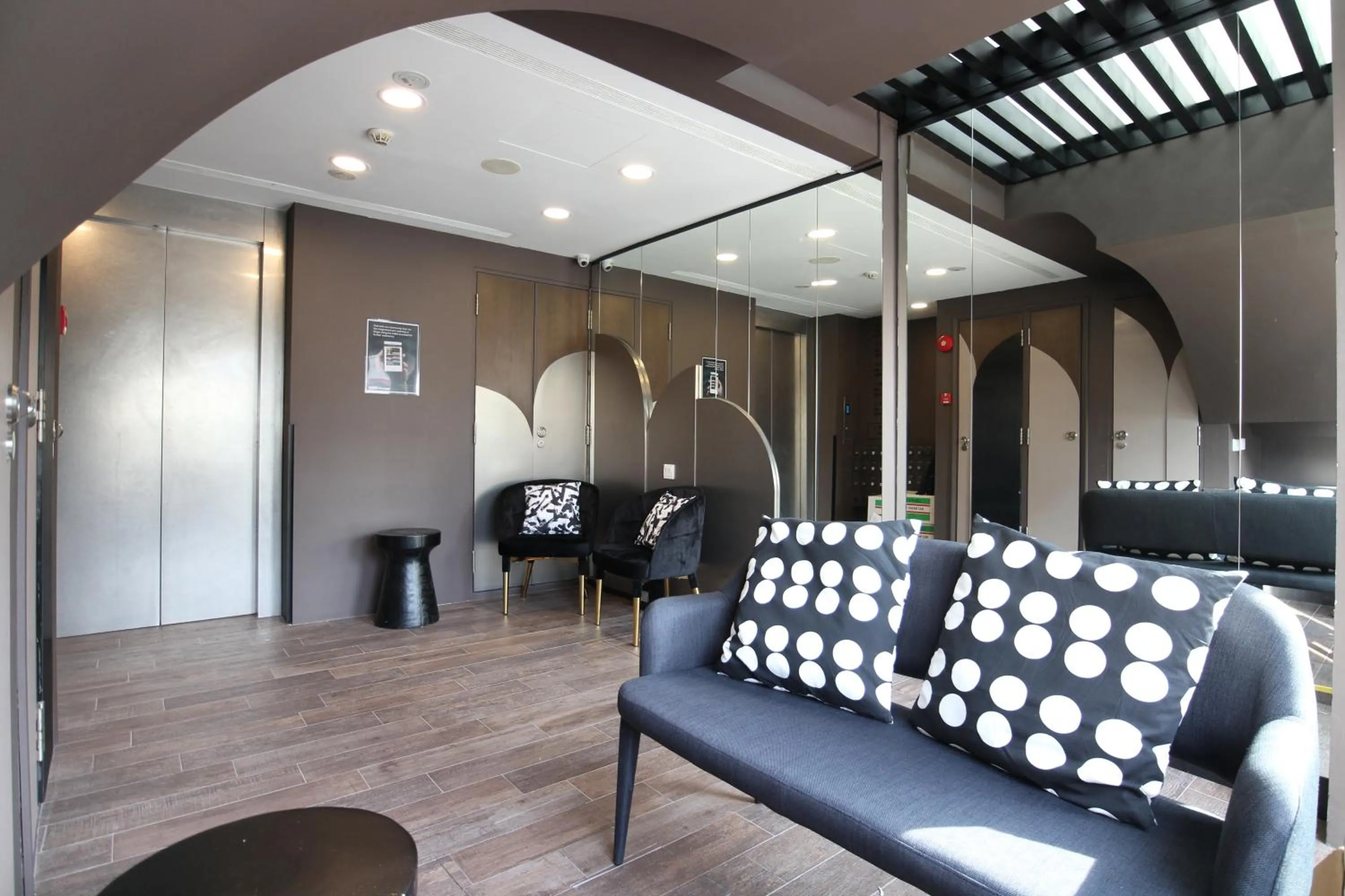 Seating area in ST Signature Bugis Beach, DAYUSE, 5 Hours, 9AM-2PM