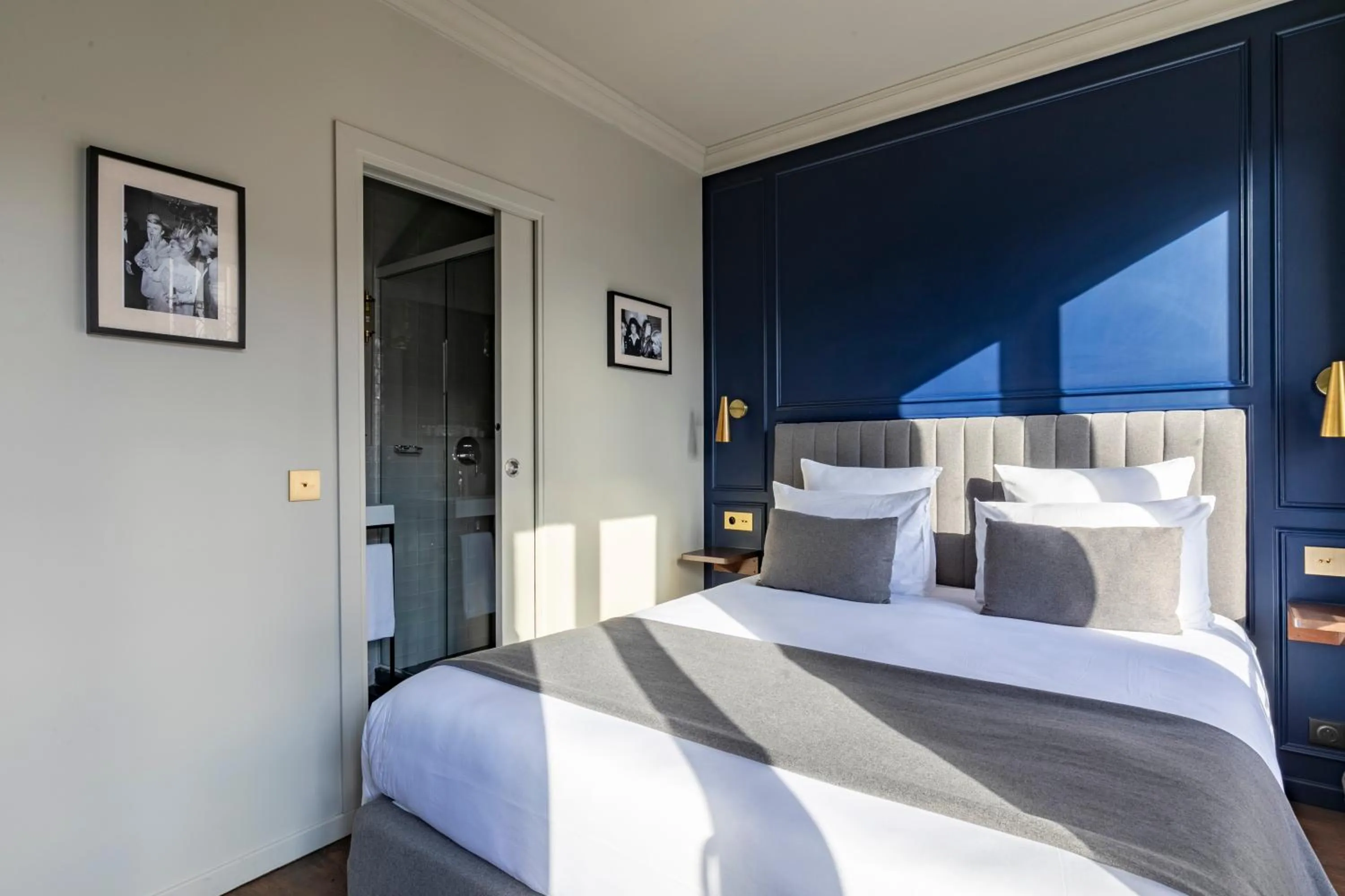 Bed in Maison Barbès