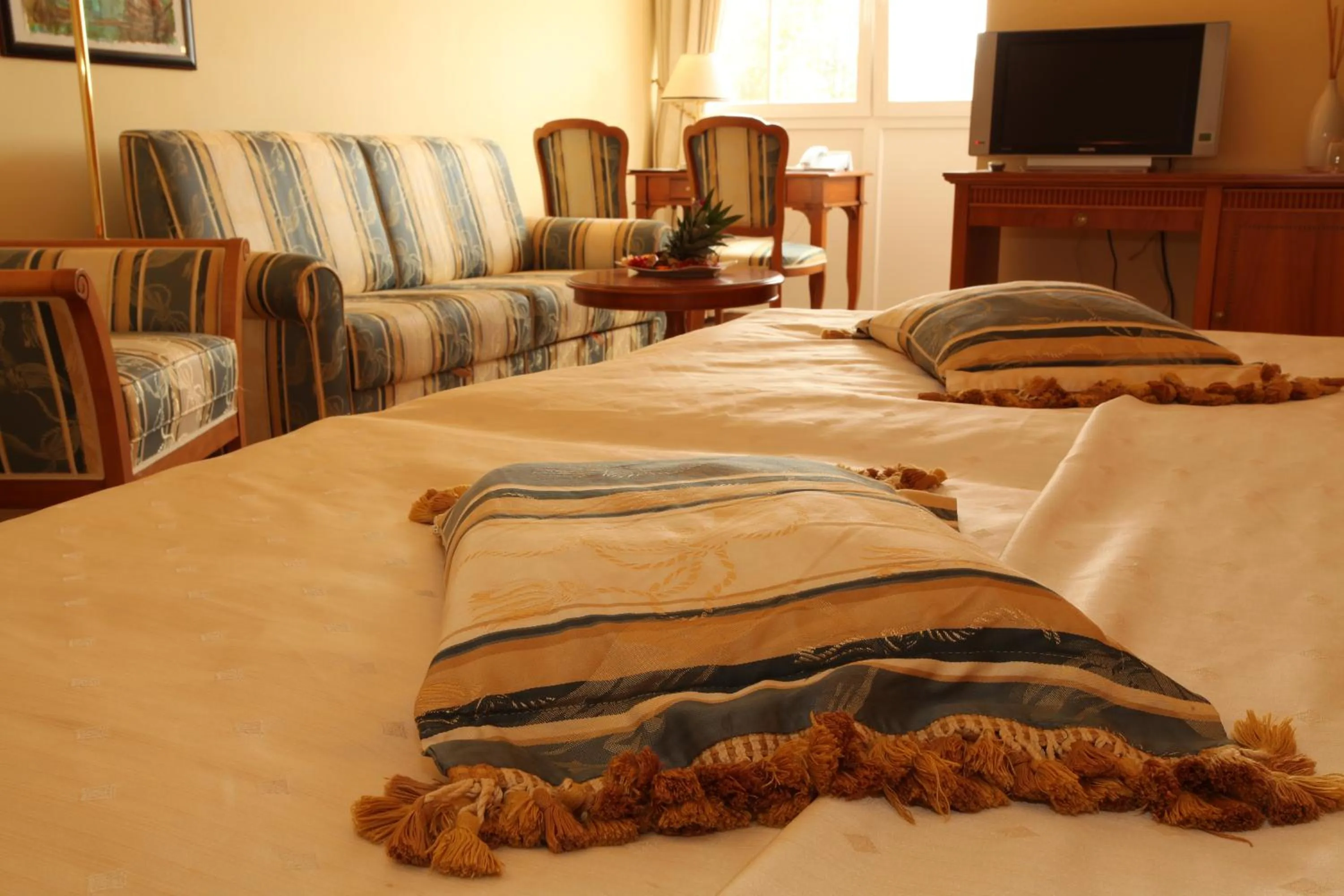 Bed in Strandhotel Deichgraf Graal-Müritz