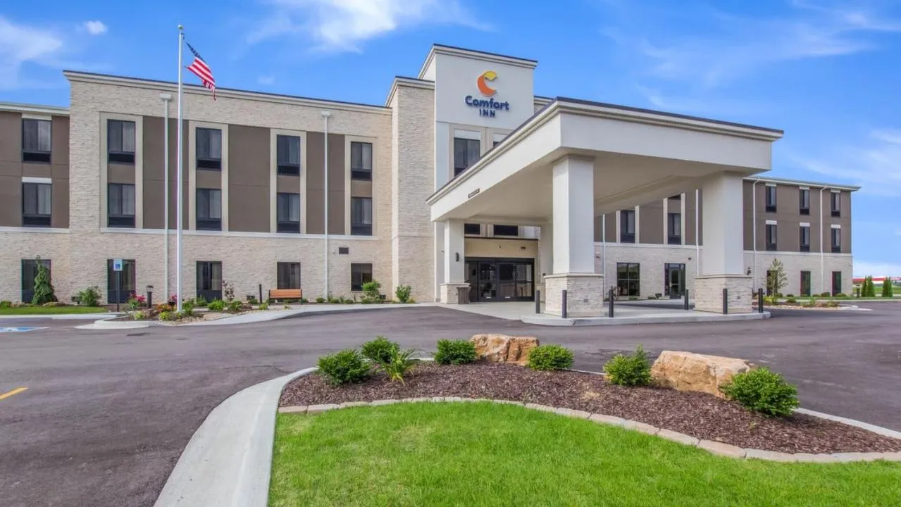 Property building in Comfort Inn