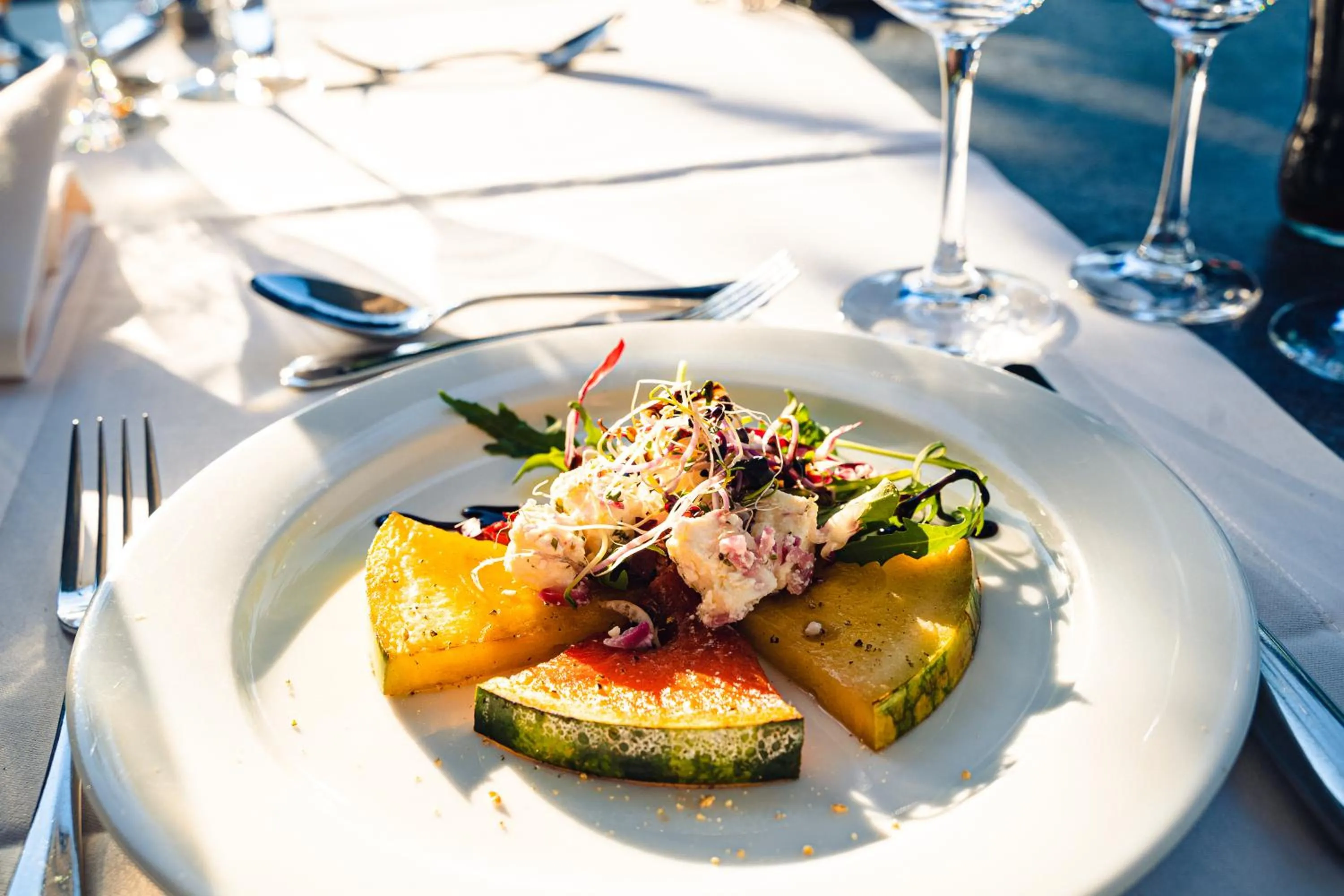 Restaurant/places to eat in Schloss Freudenfels