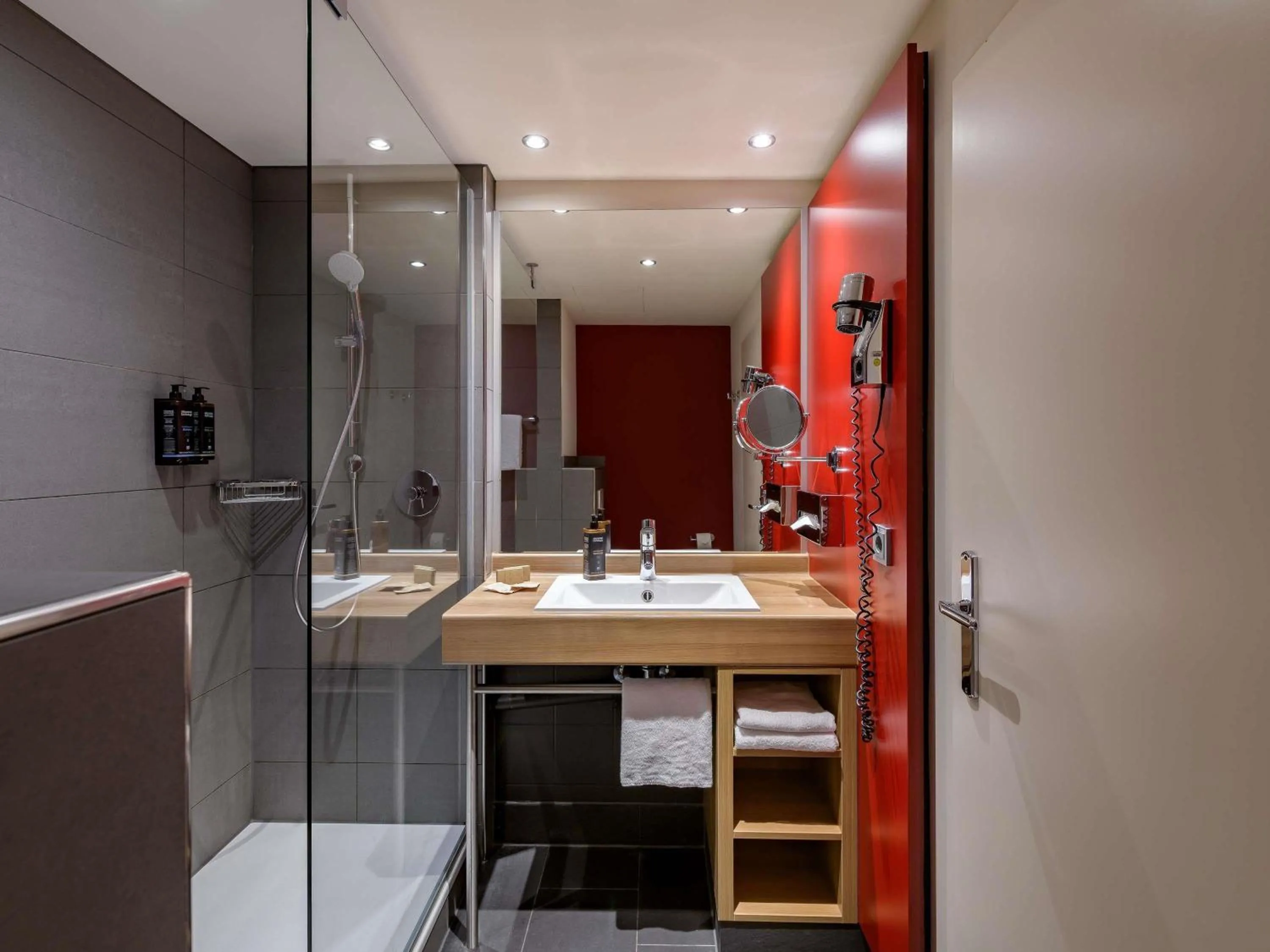 Bedroom in Mercure Hotel Stuttgart Airport Messe