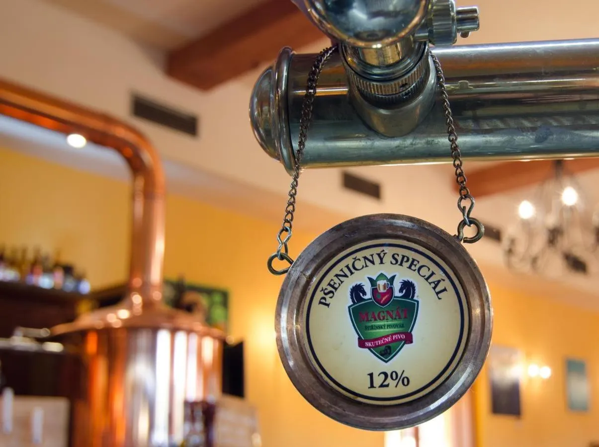 Štiřínská stodola u Prahy