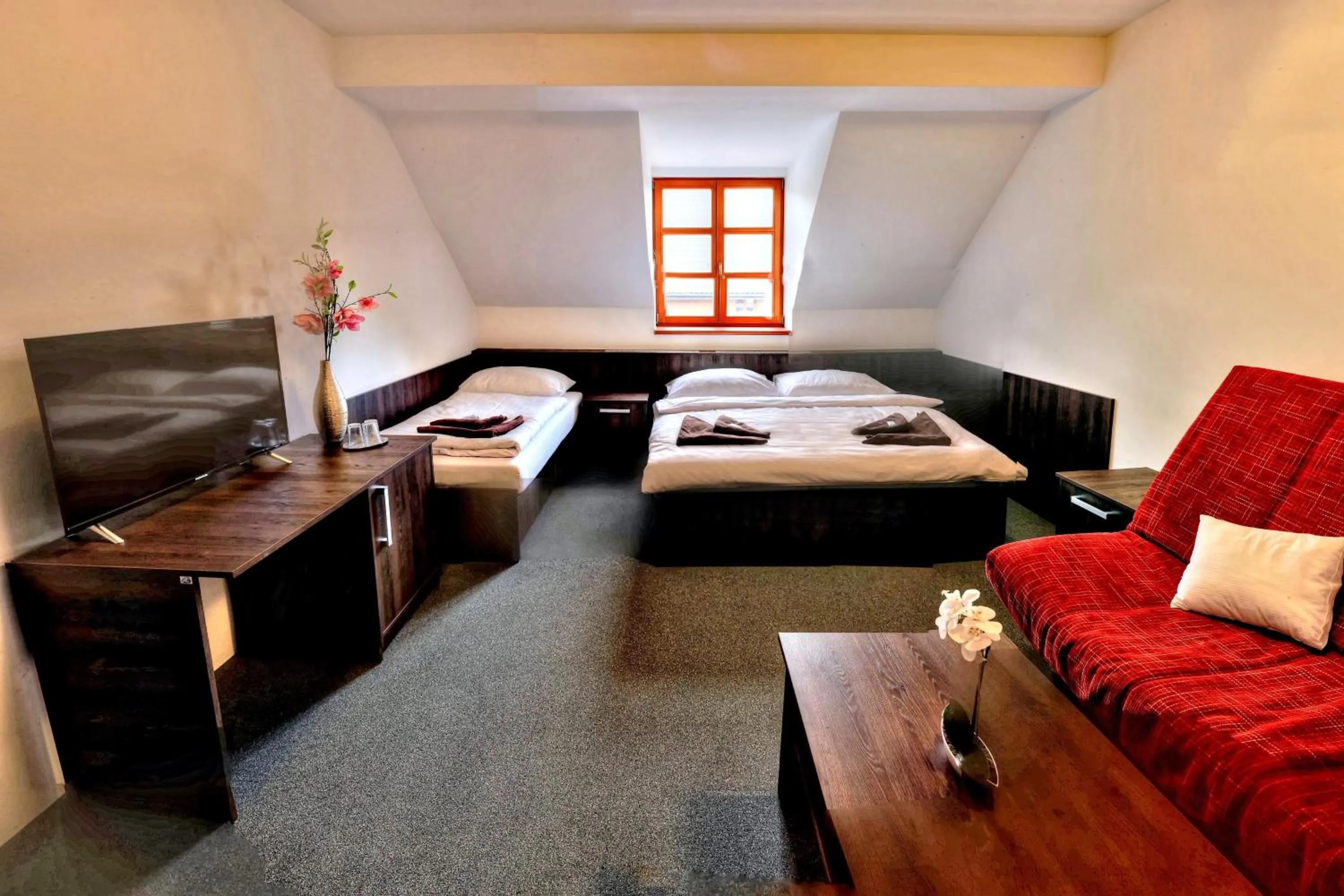 Bed in Štiřínská stodola u Prahy