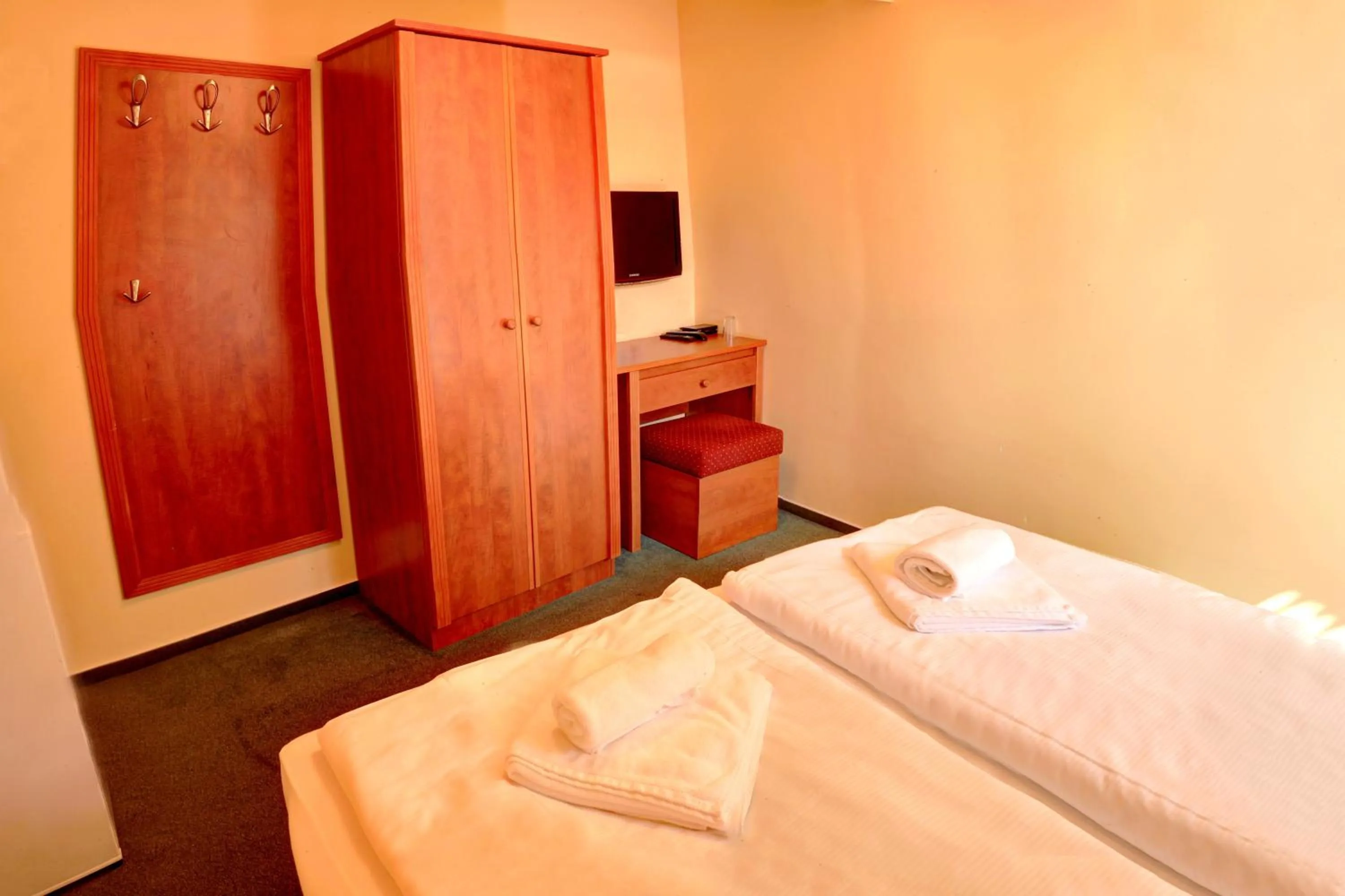 Bed in Štiřínská stodola u Prahy