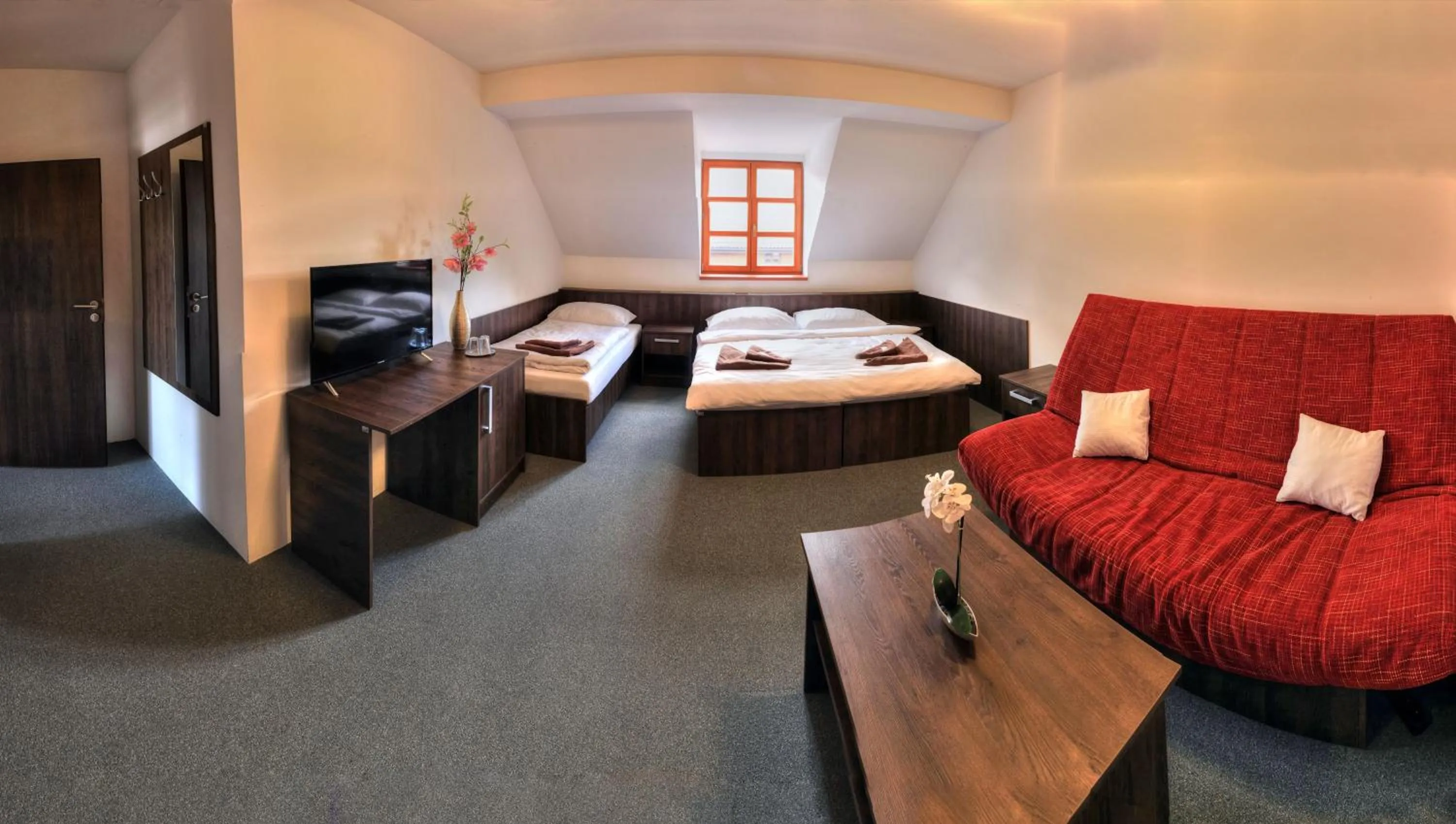 Bed in Štiřínská stodola u Prahy