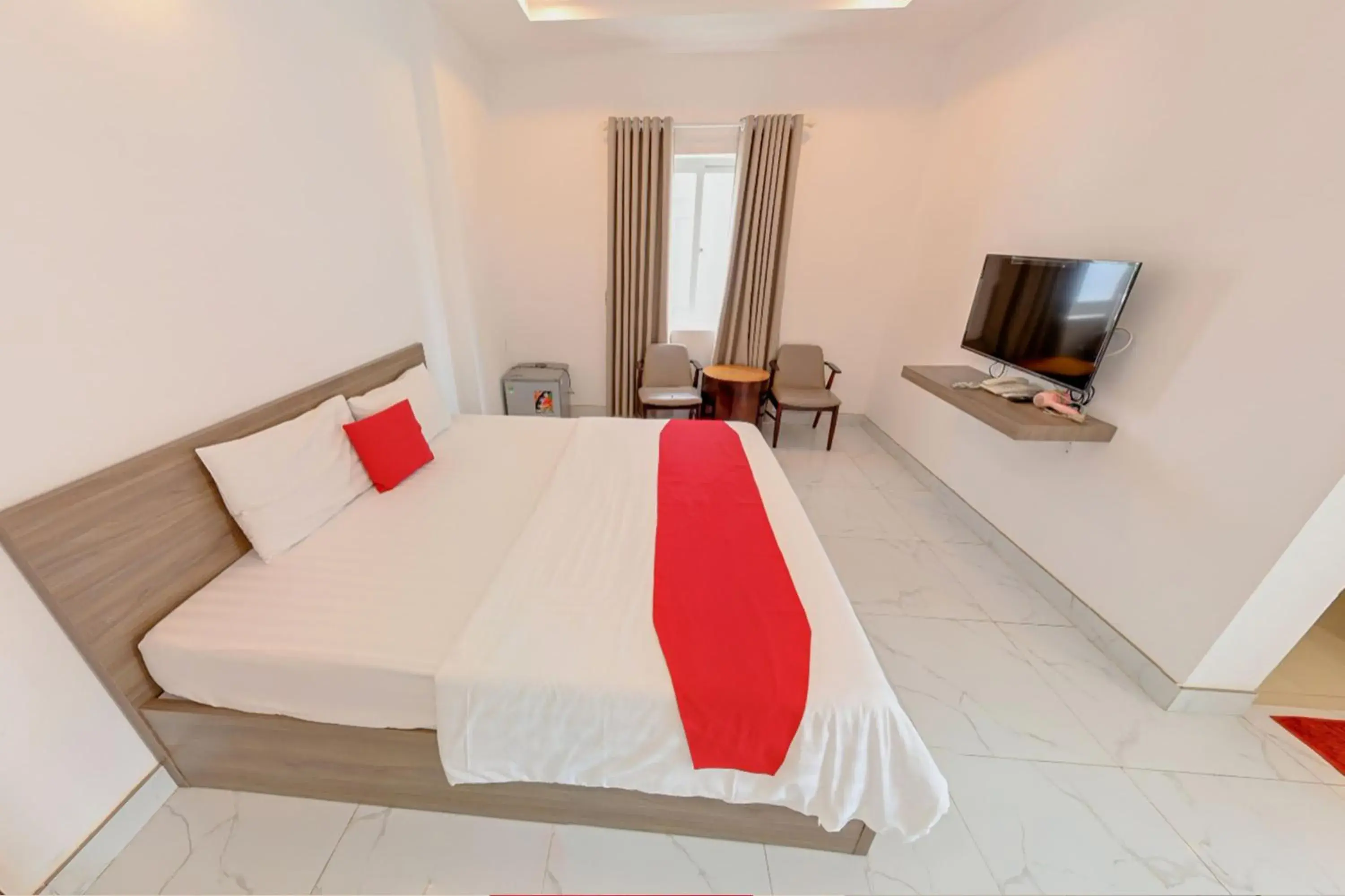 Deluxe Room in Tuyet Lan Hotel Vung Tau Deluxe Room in Tuyet Lan Hotel Vung Tau