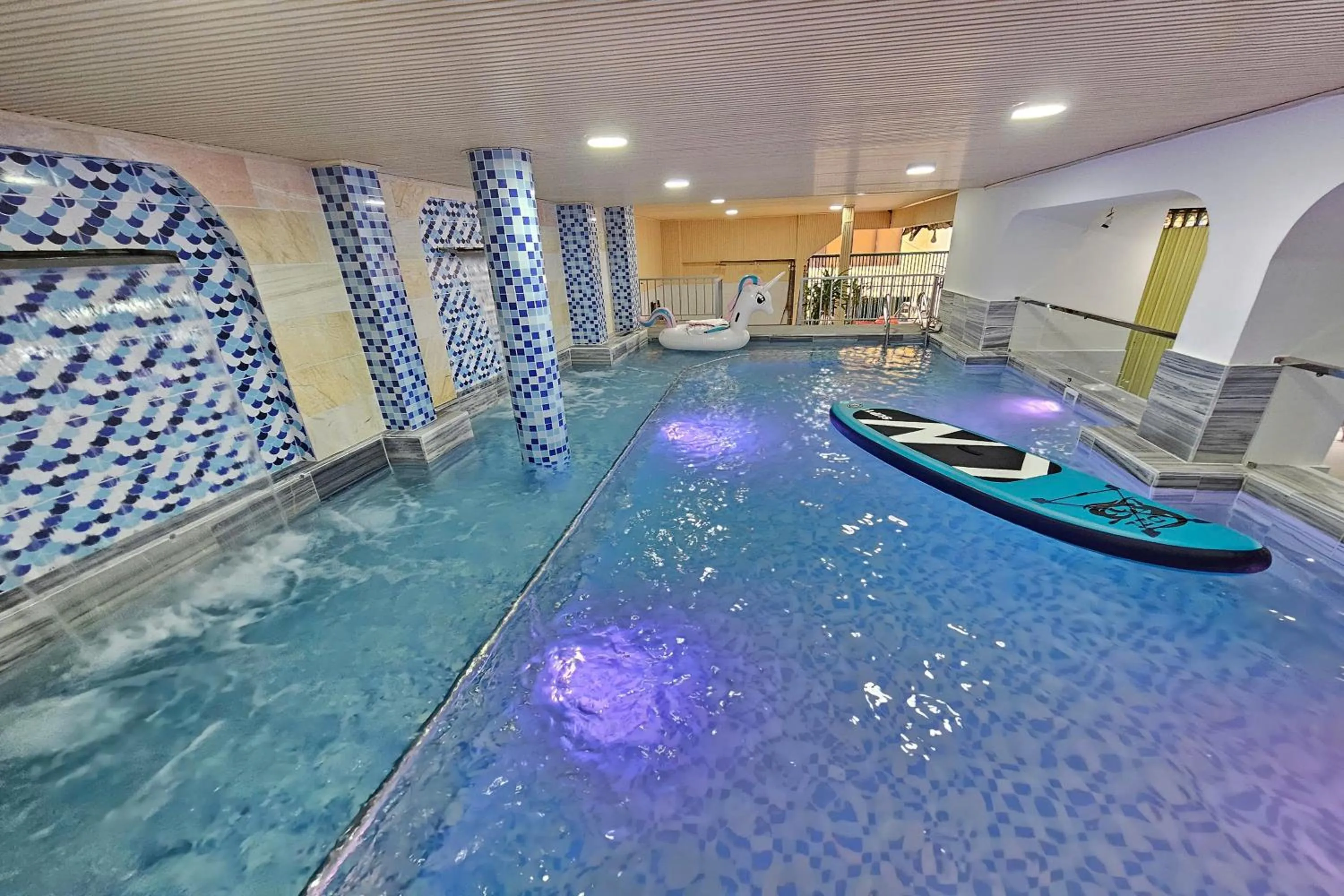 Swimming pool in Tuyet Lan Hotel Vung Tau