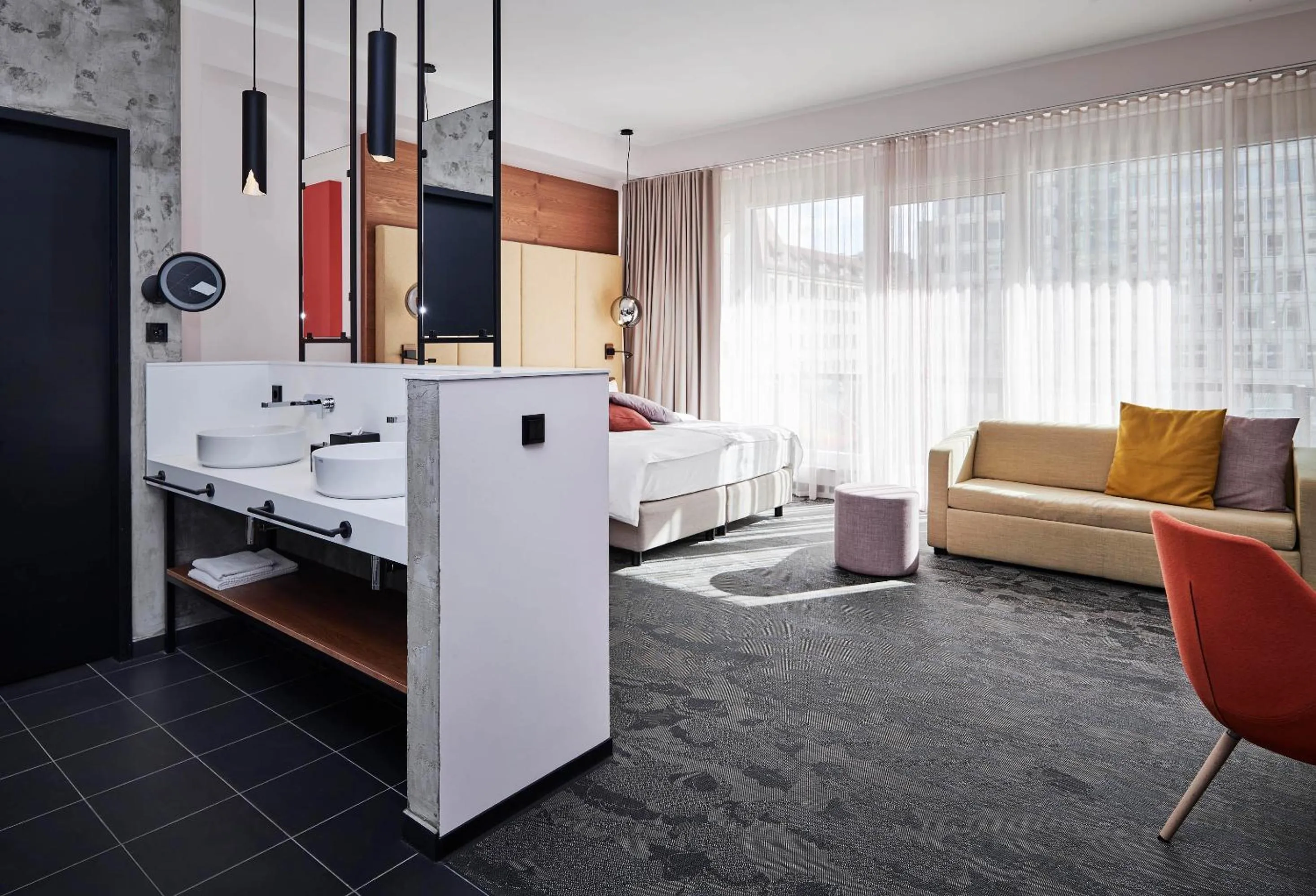 Living room, Bed in Hotel Neuer Fritz