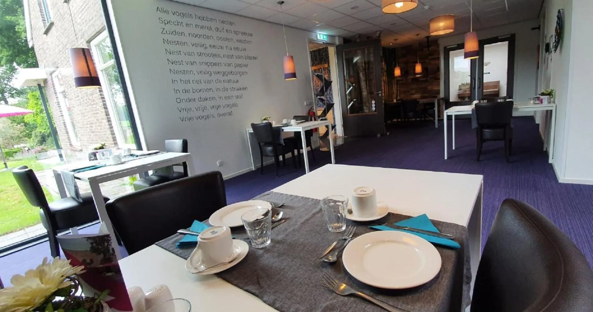 Restaurant/places to eat in B&B Hotel De Vrije Vogel