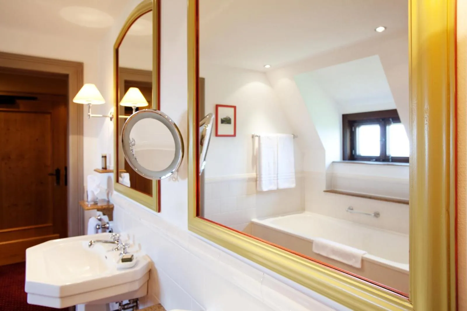 Bathroom in Romantik Hotel auf der Wartburg