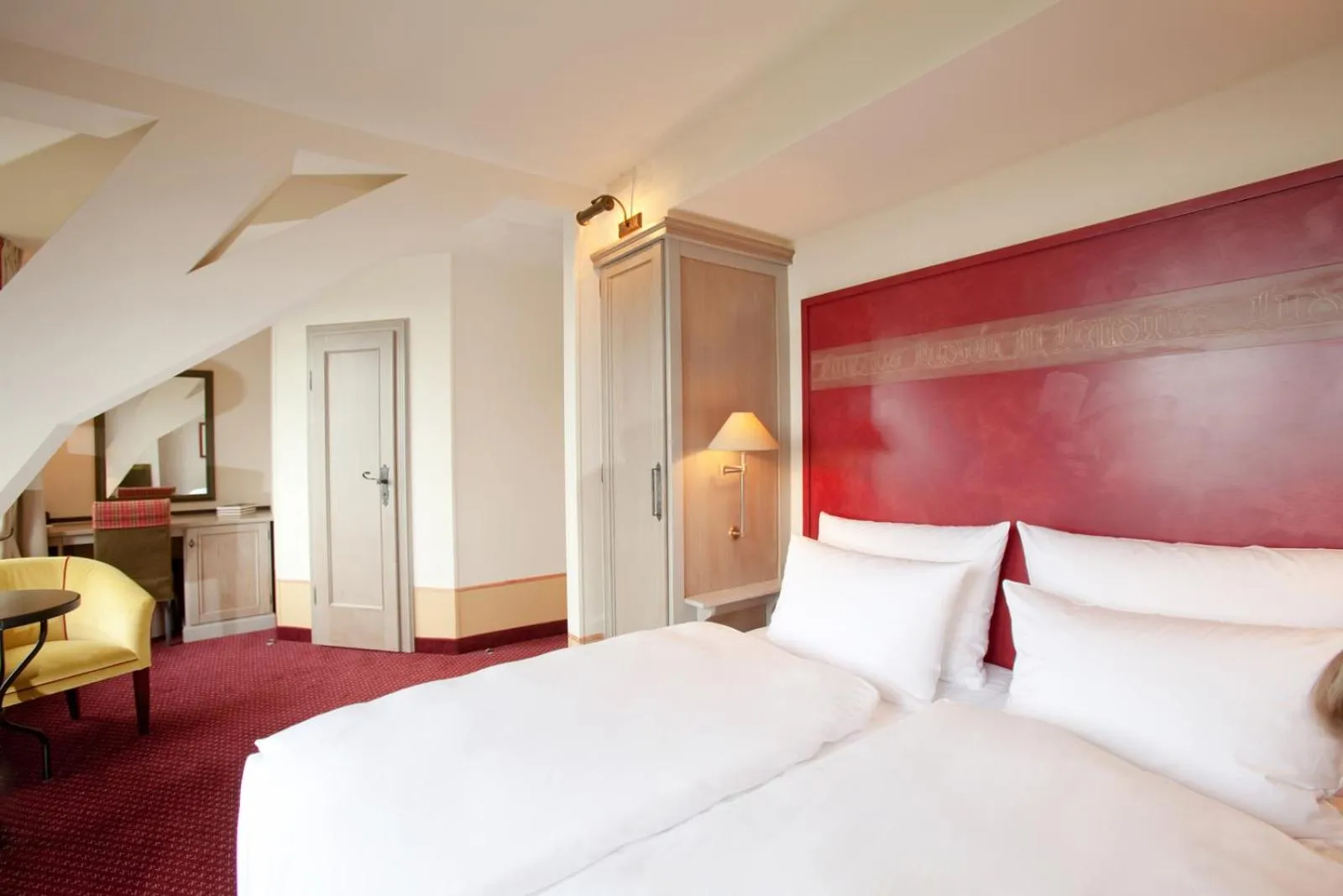 Photo of the whole room in Romantik Hotel auf der Wartburg