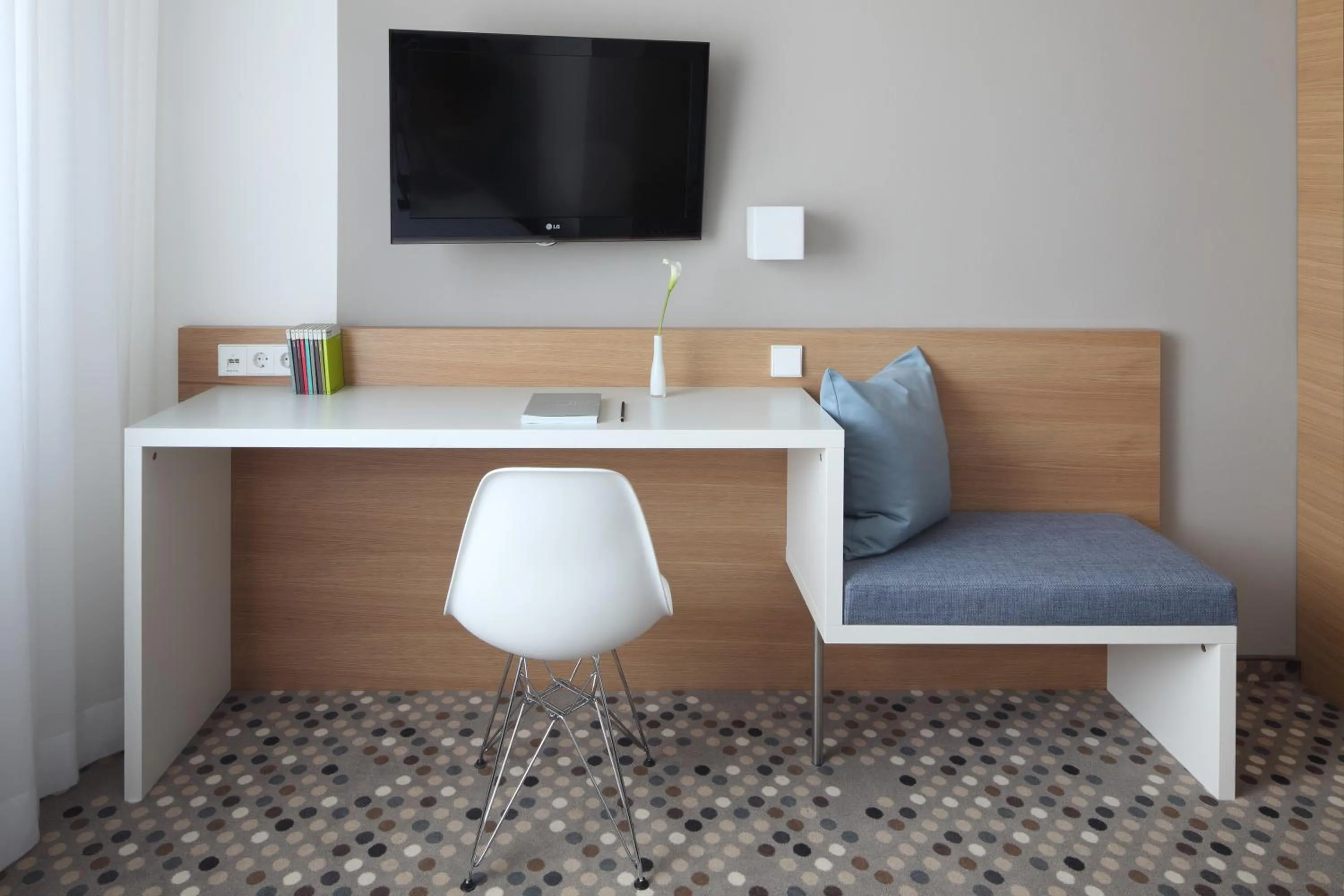 TV and multimedia in Hotel Waldhorn