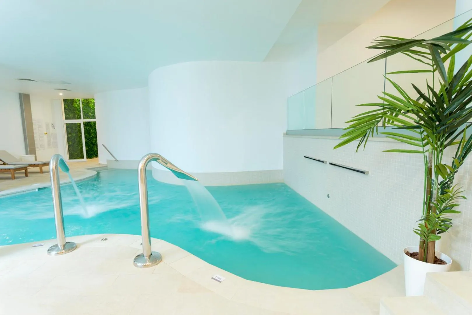 Spa and wellness centre/facilities in Parque Nereida Suites Hotel