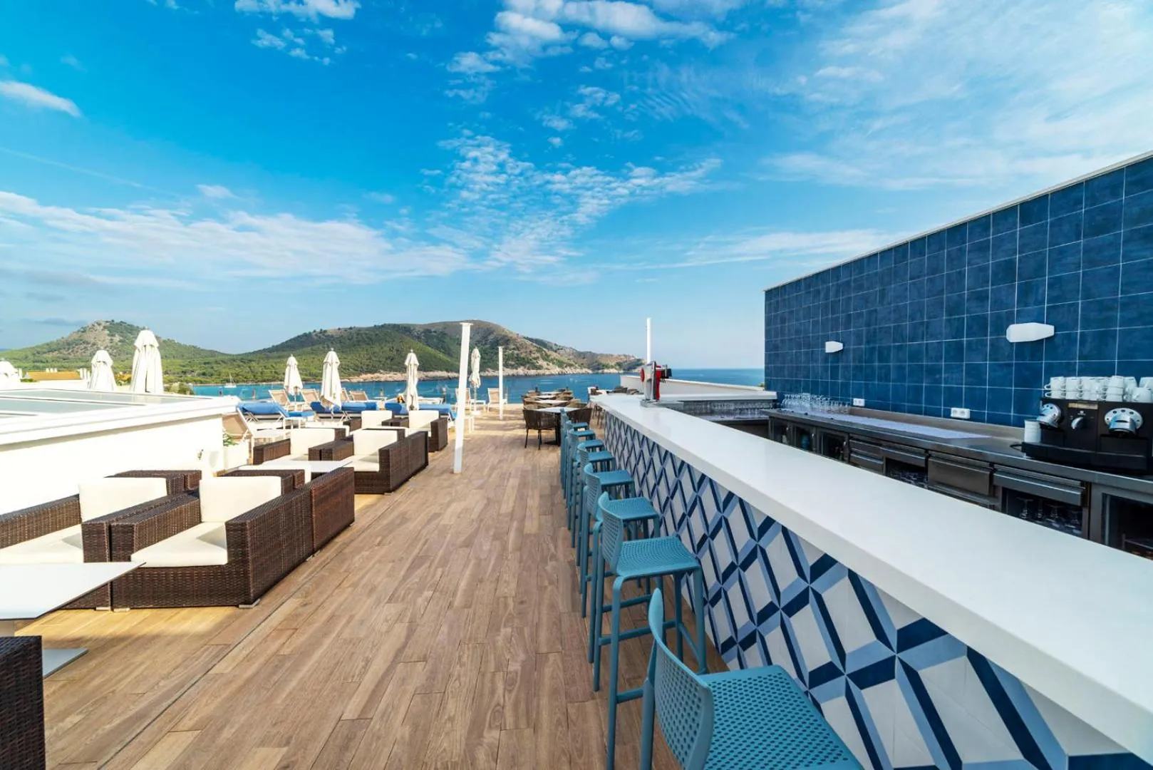 Sea view in Parque Nereida Suites Hotel