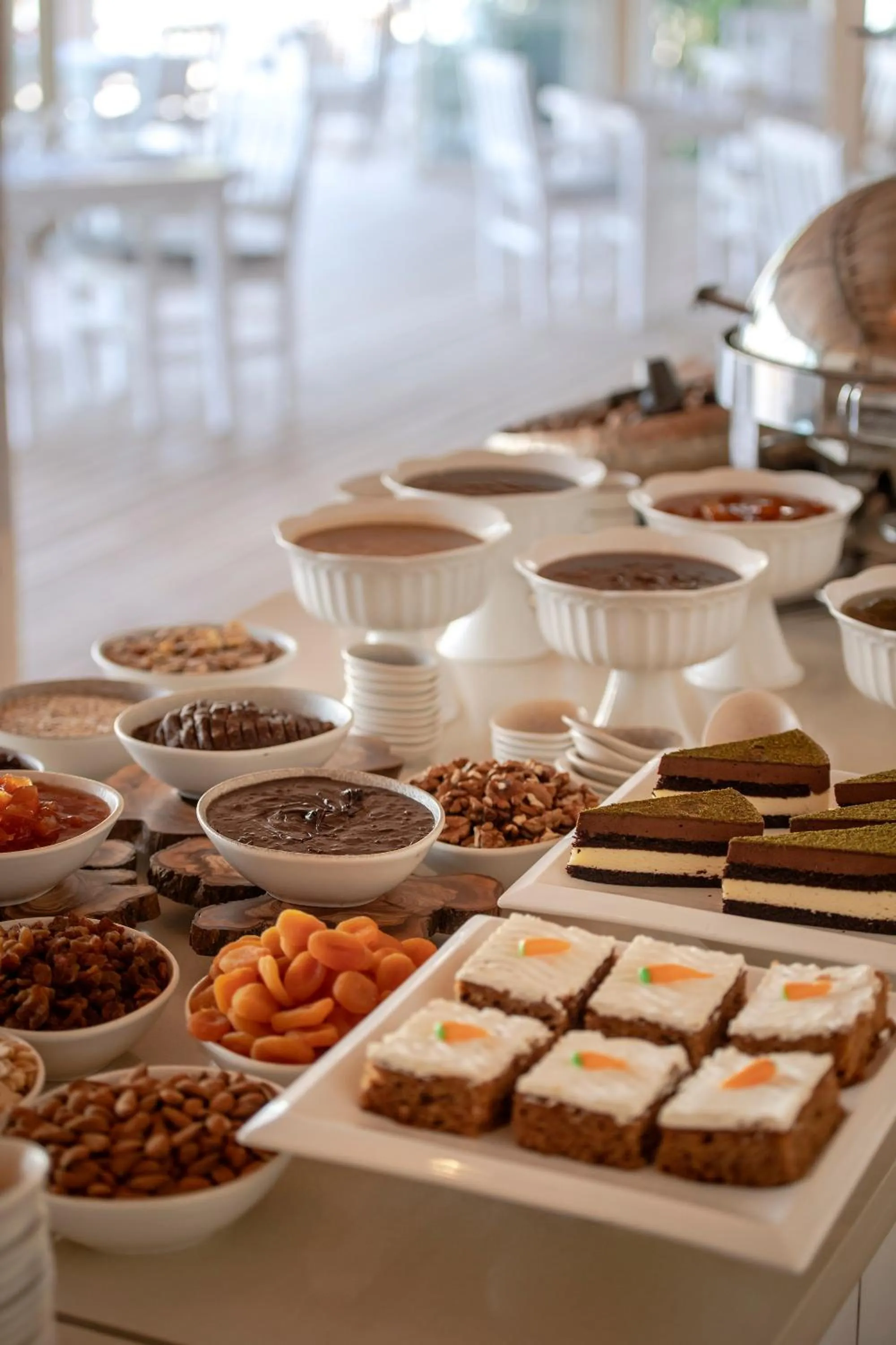 Breakfast in Peninsula Gardens Hotel