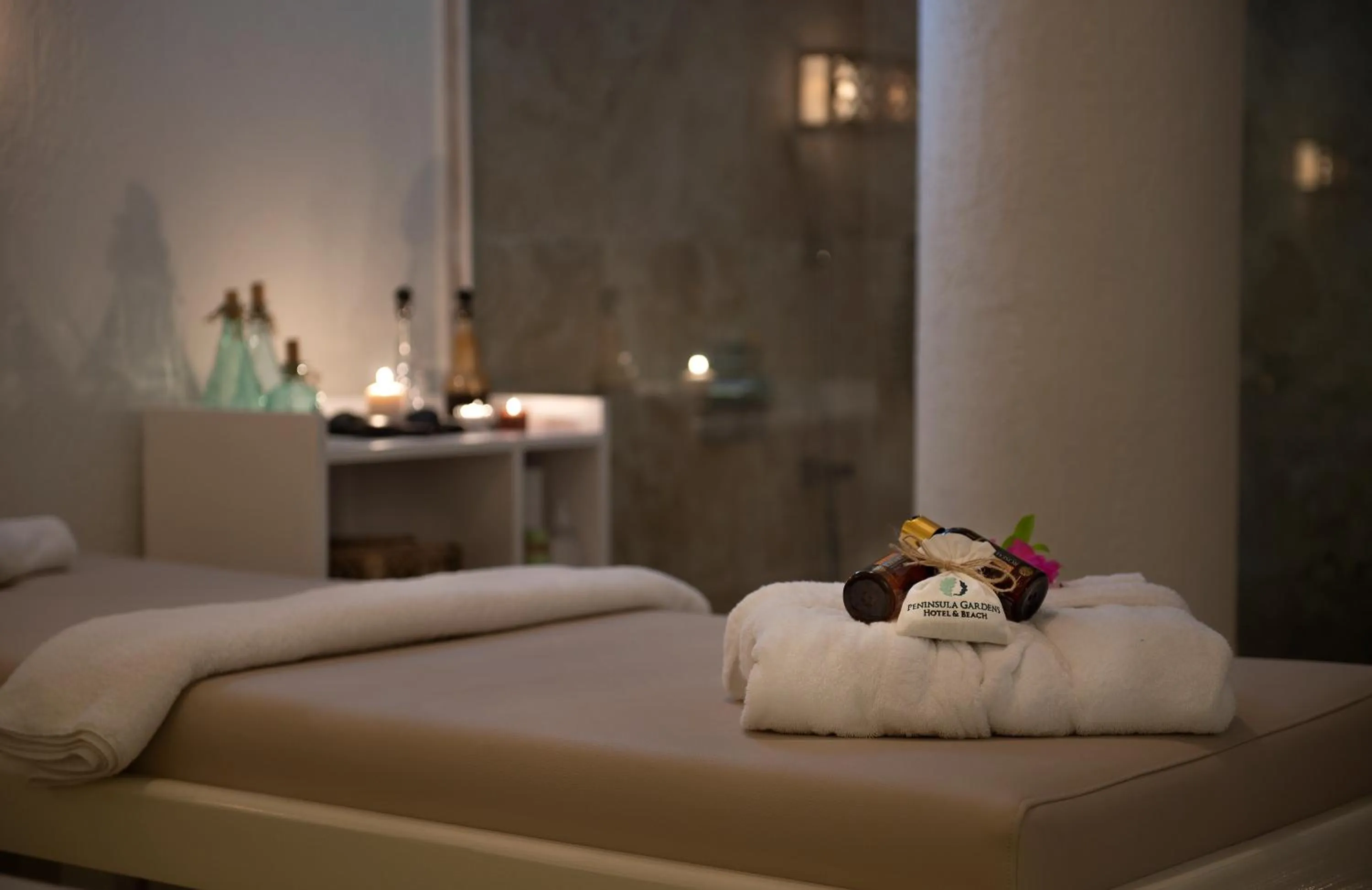 Spa and wellness centre/facilities, Bed in Peninsula Gardens Hotel