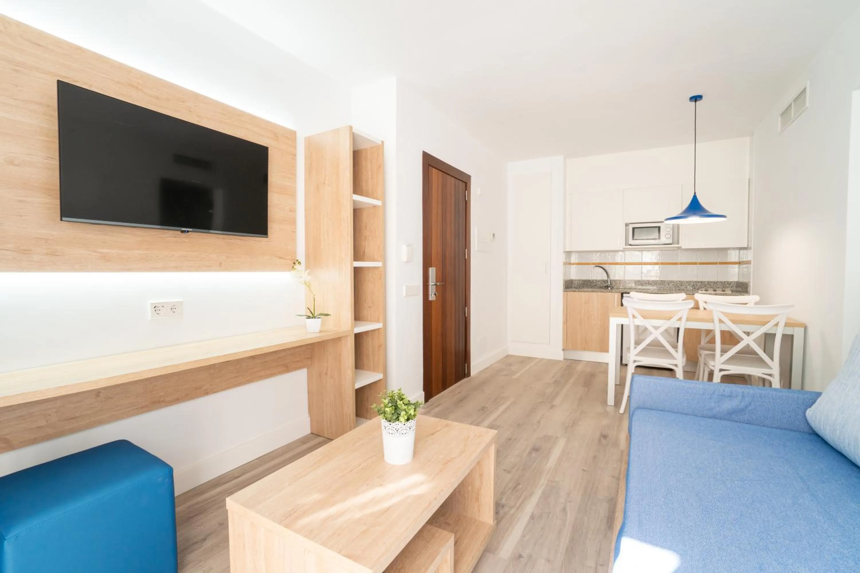 Living room in Aparthotel Ciudad Laurel