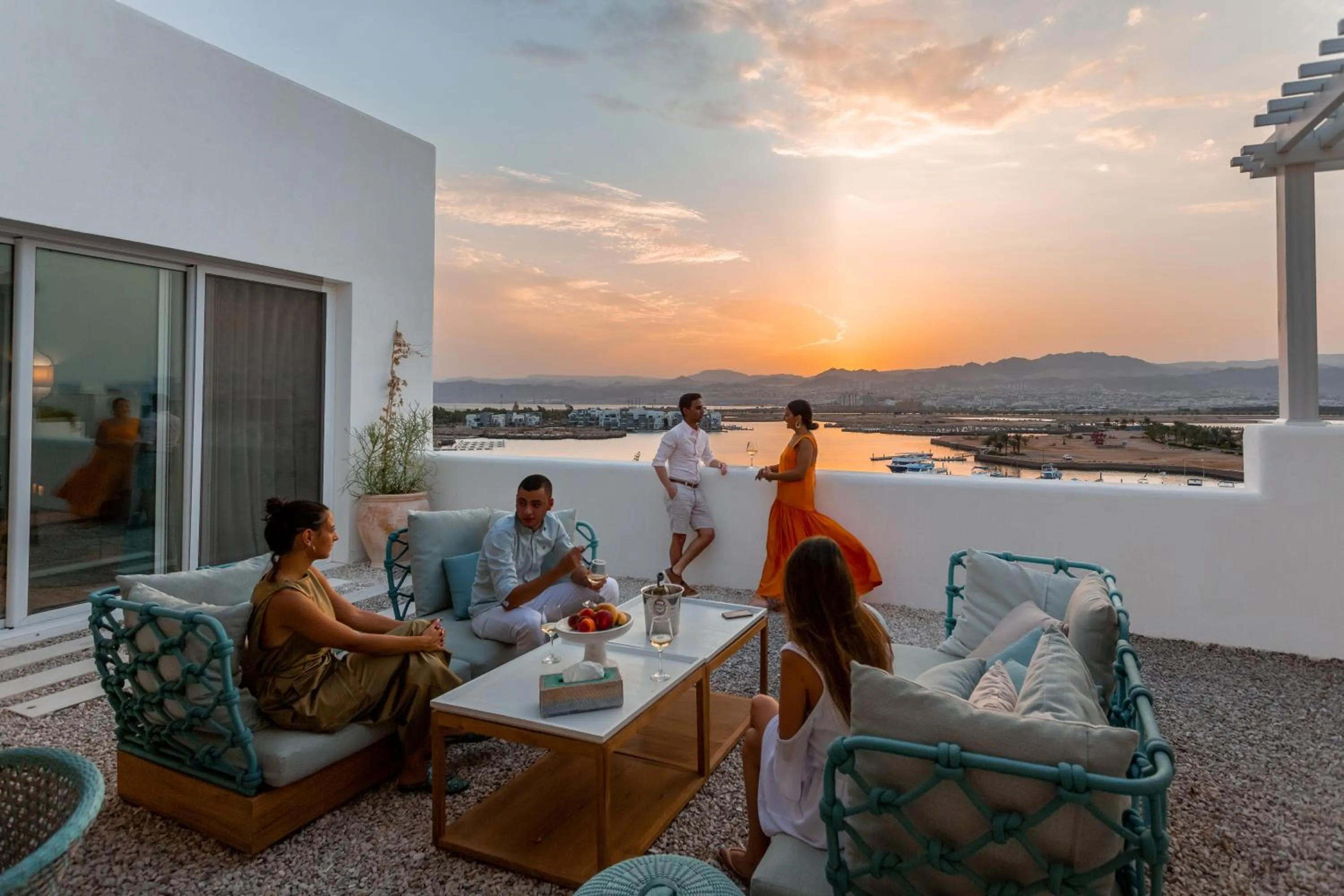 People in Cloud 7 Residences Ayla Aqaba