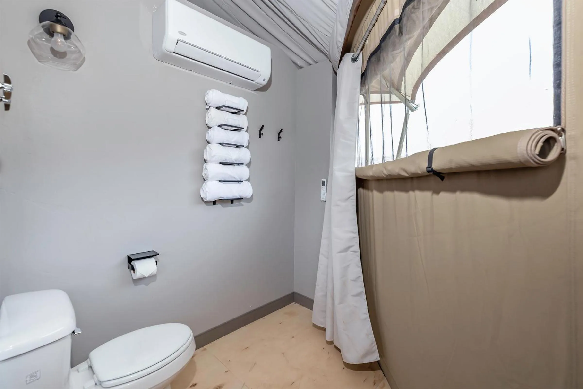 Toilet in Zion Wildflower Resort