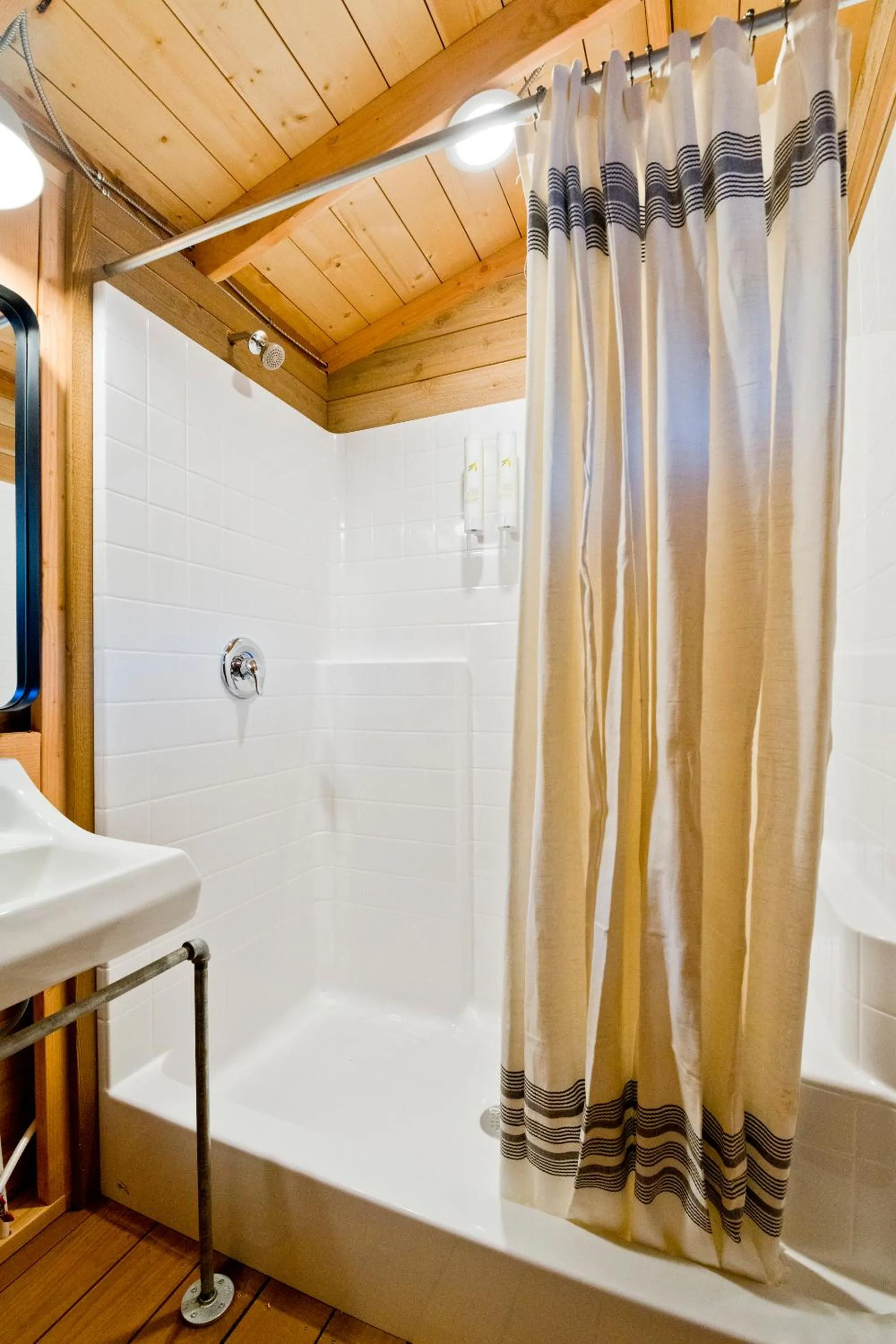 Shower in Zion Wildflower Resort