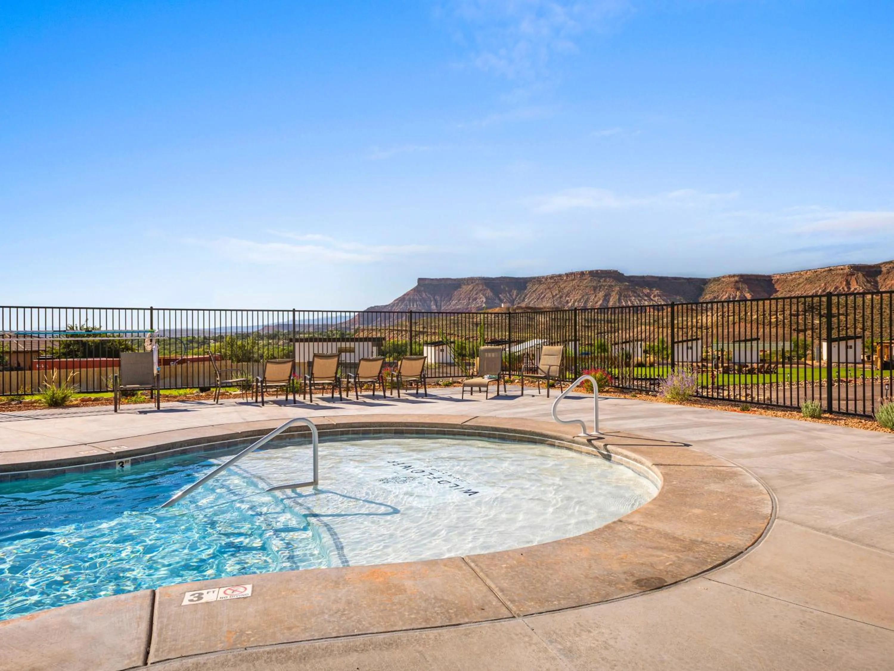 Swimming pool in Zion Wildflower Resort