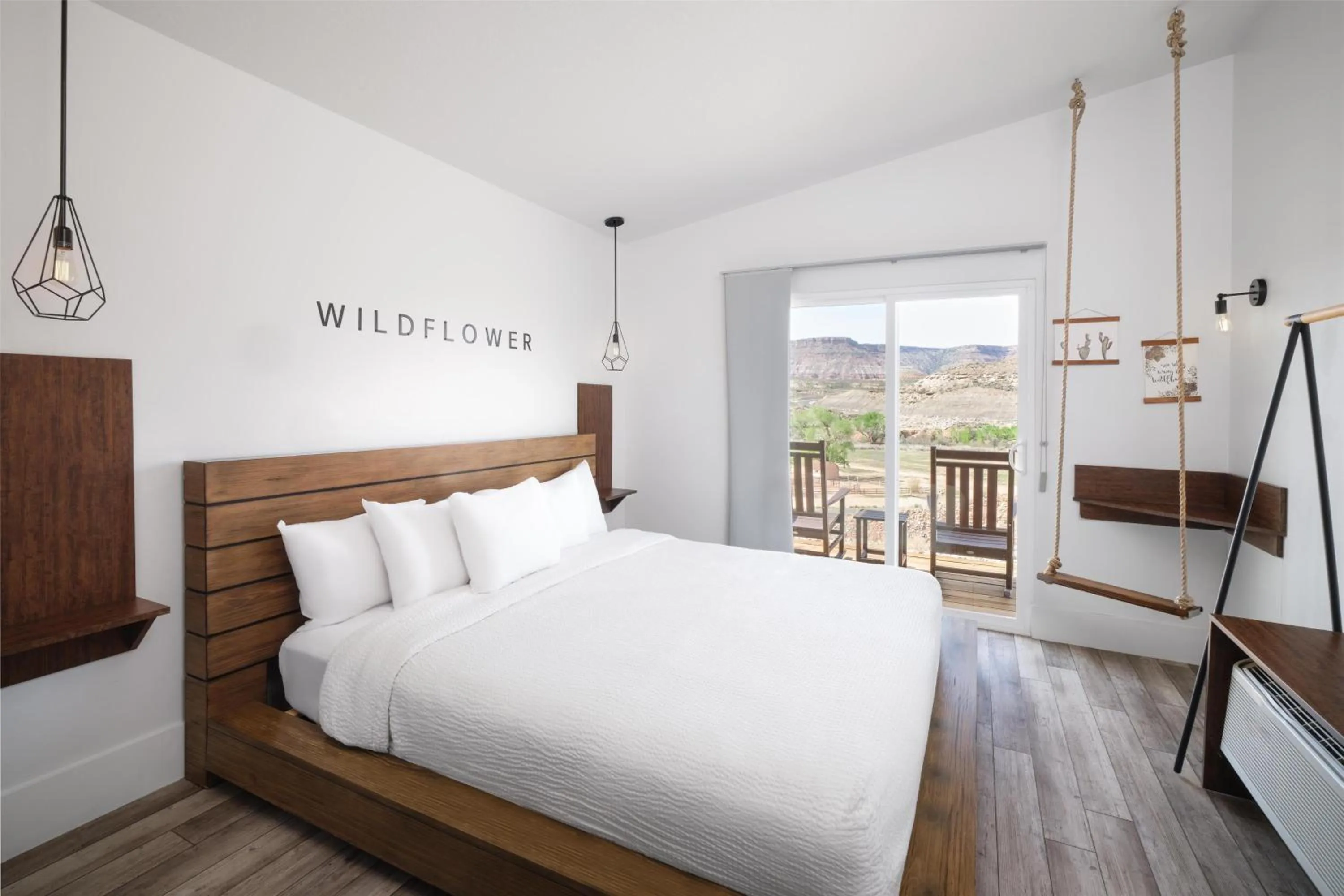 Photo of the whole room, Bed in Zion Wildflower Resort