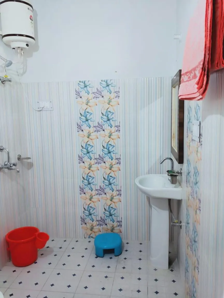 Bathroom in Pahadi Ghar Homestay