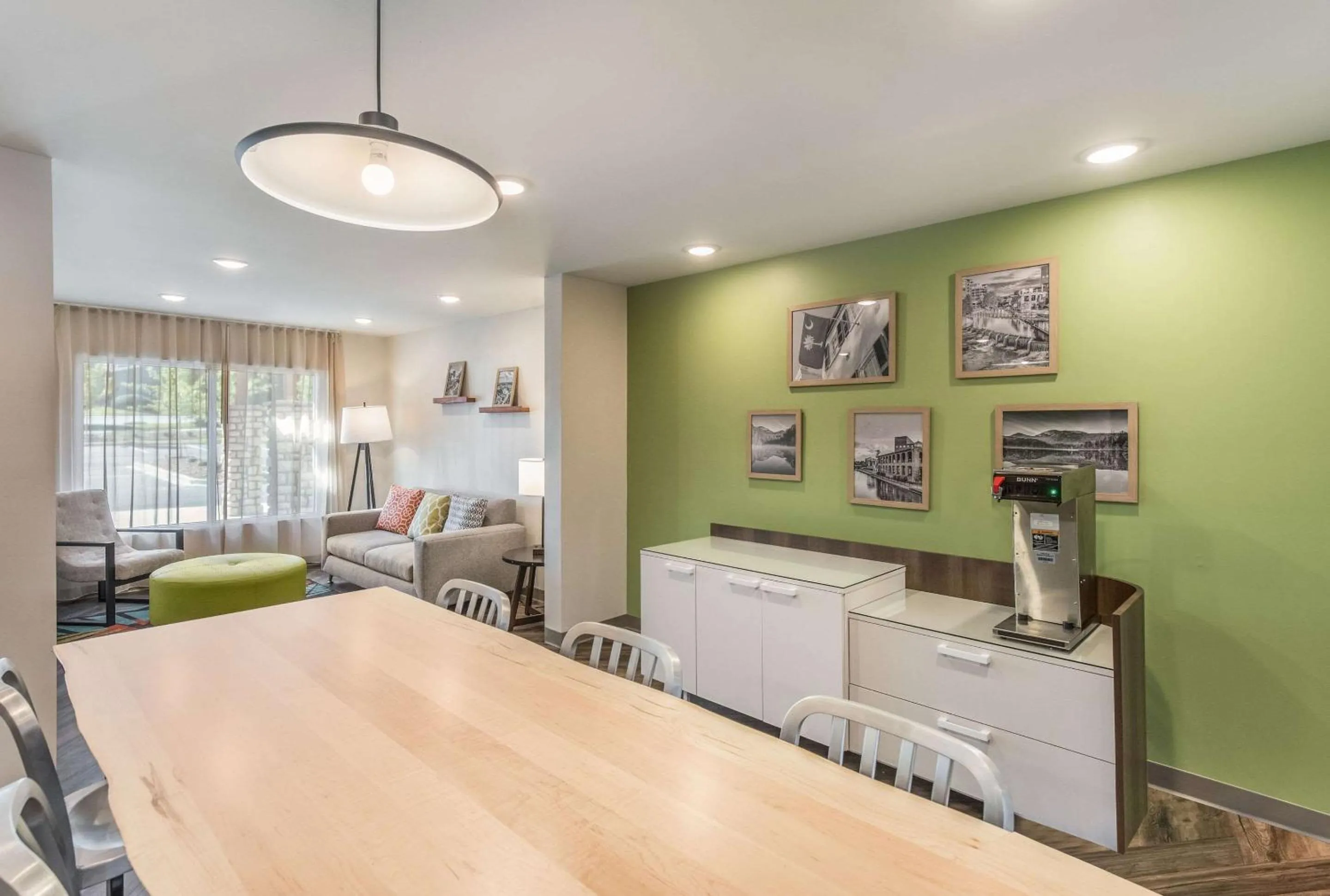 Lobby or reception in WoodSpring Suites Greenville Haywood Mall