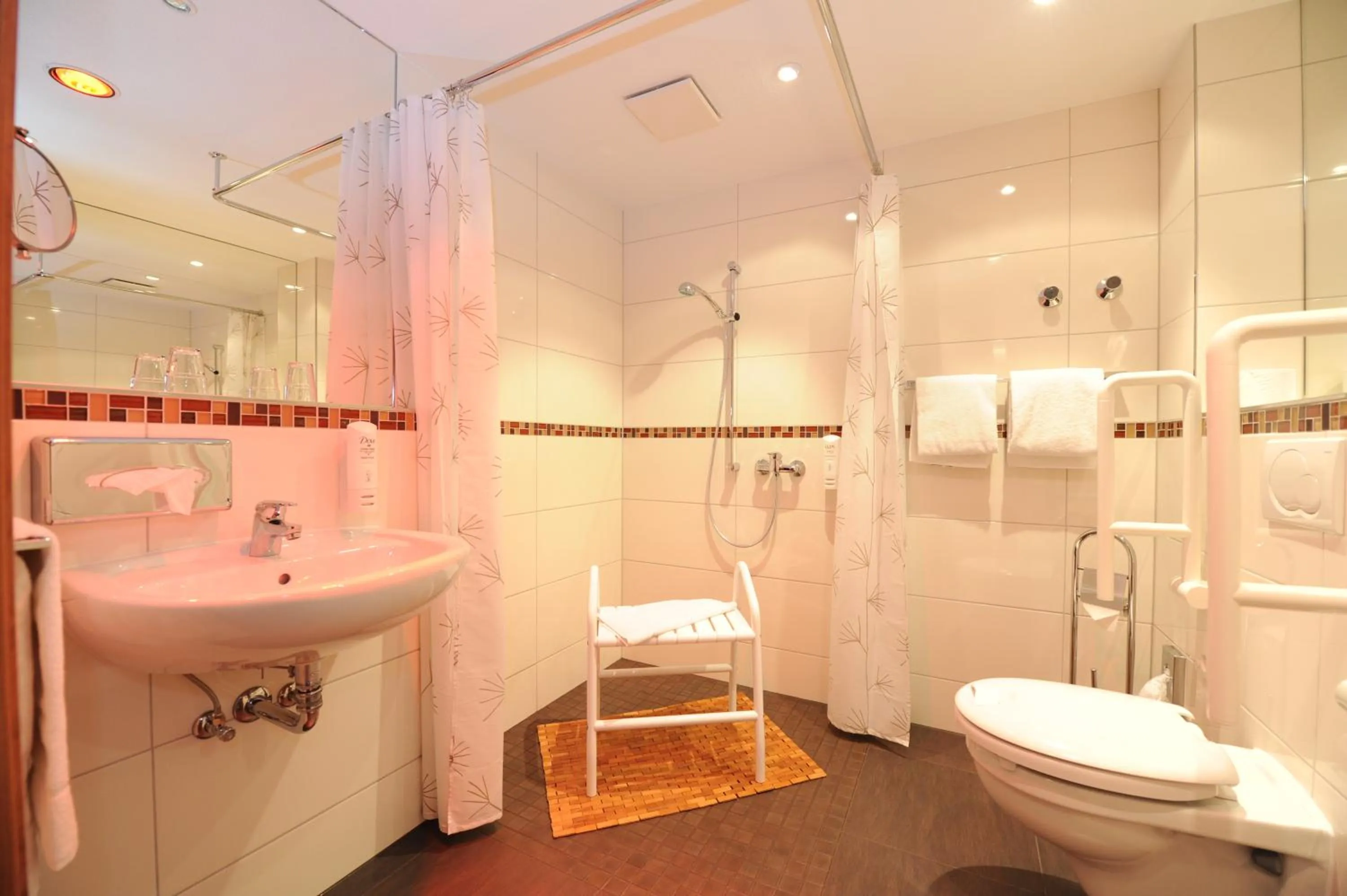 Bathroom in Hotel Markkleeberger Hof