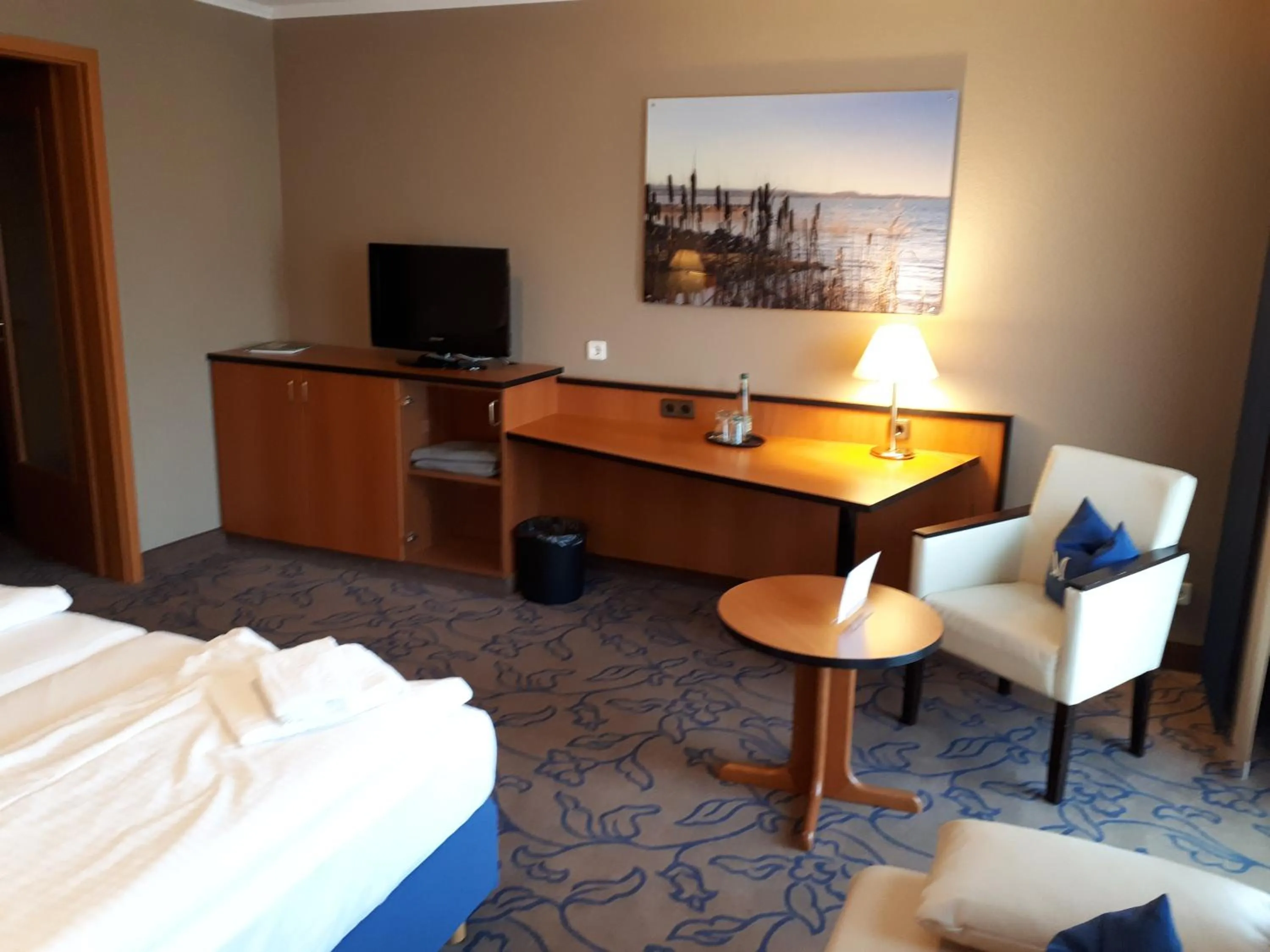 Photo of the whole room, Bed in Hotel Markkleeberger Hof