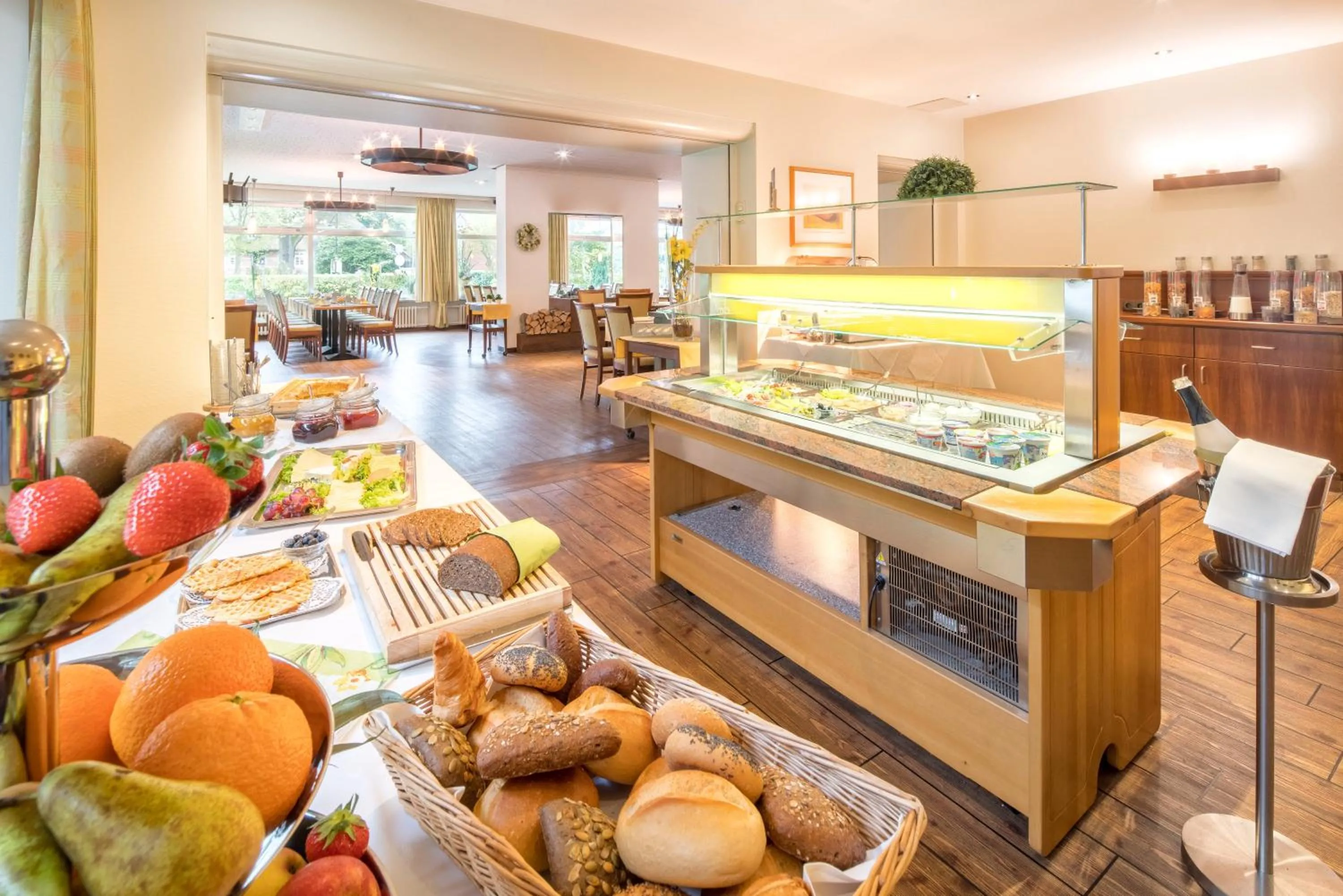 Buffet breakfast in Flair Hotel Rieckmann