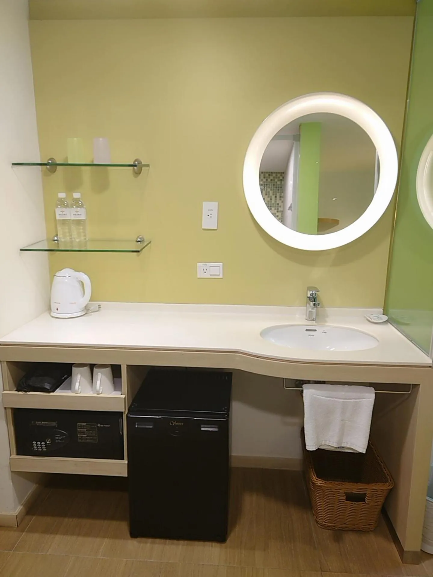 safe in Fullon Poshtel Kenting