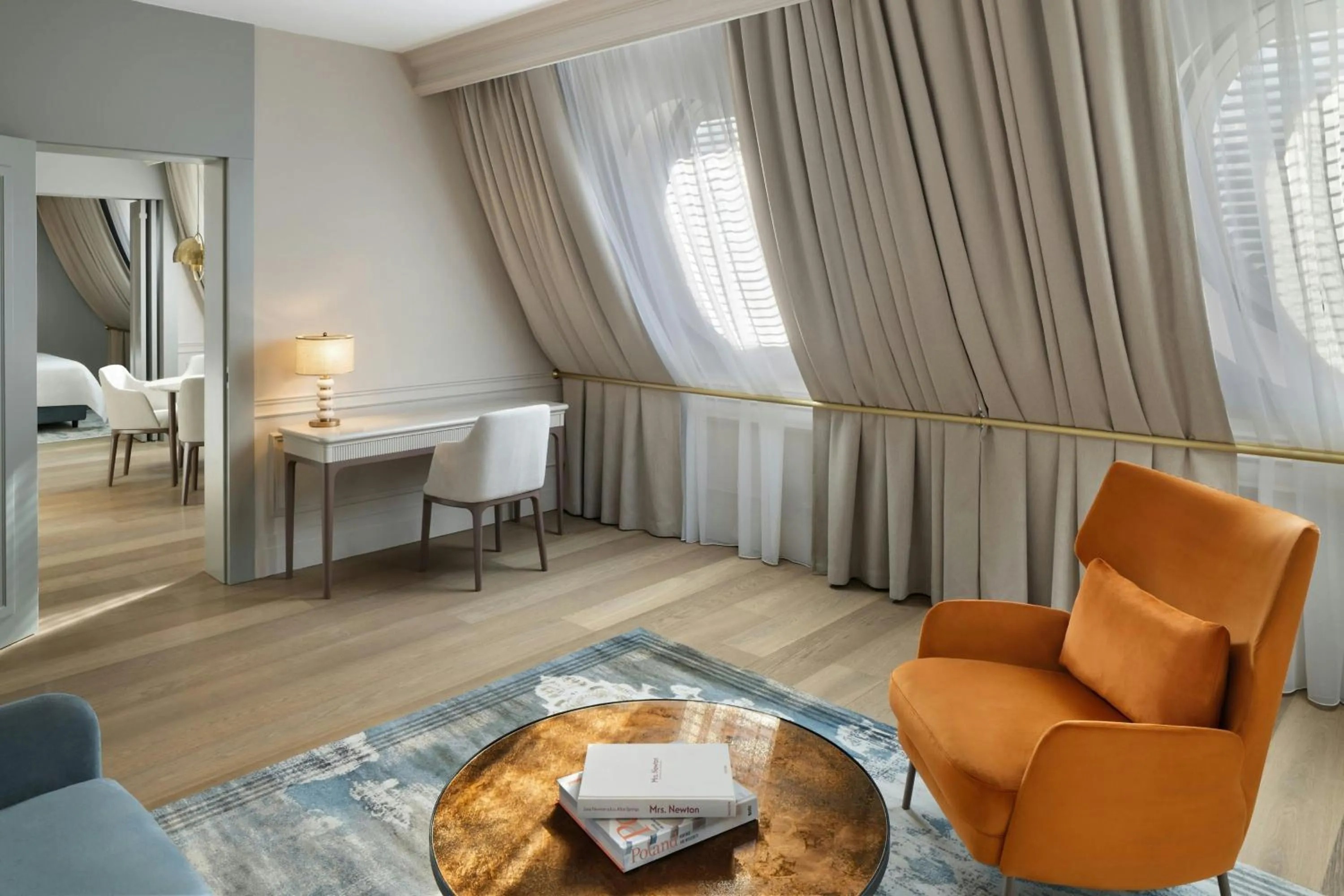 Photo of the whole room in H15 Palace, a Luxury Collection Hotel, Krakow