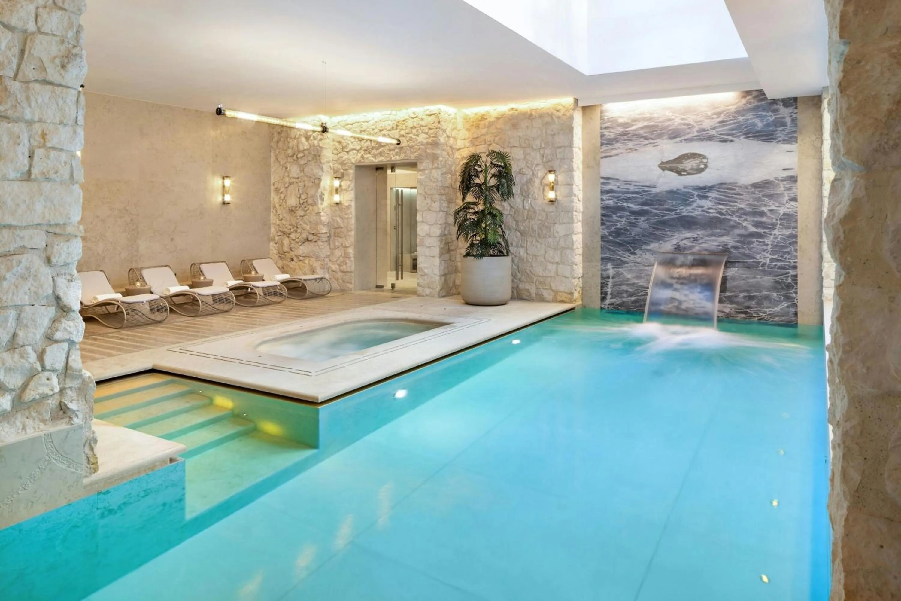 Spa and wellness centre/facilities in H15 Palace, a Luxury Collection Hotel, Krakow
