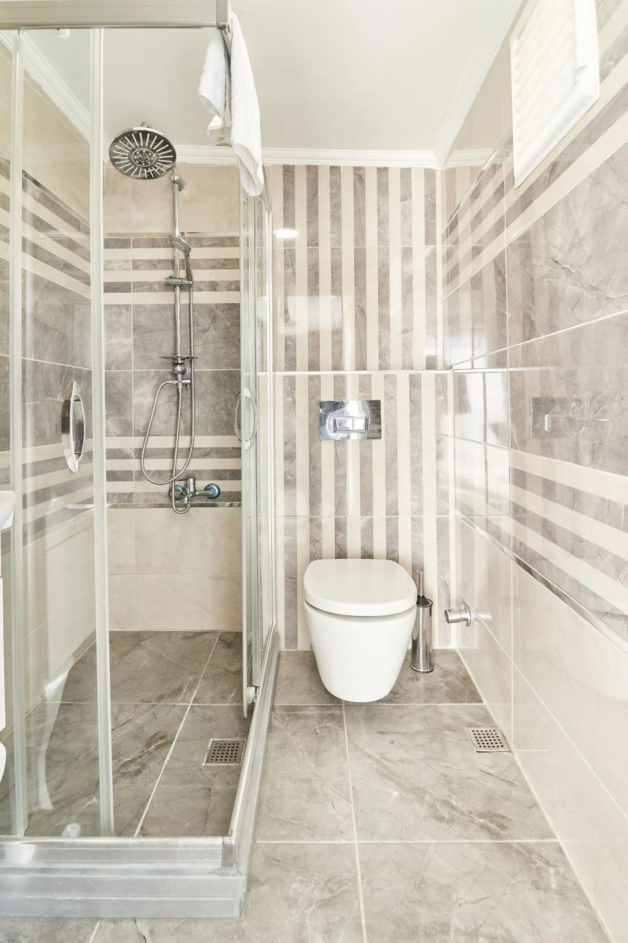 Bathroom in Armar Hotel