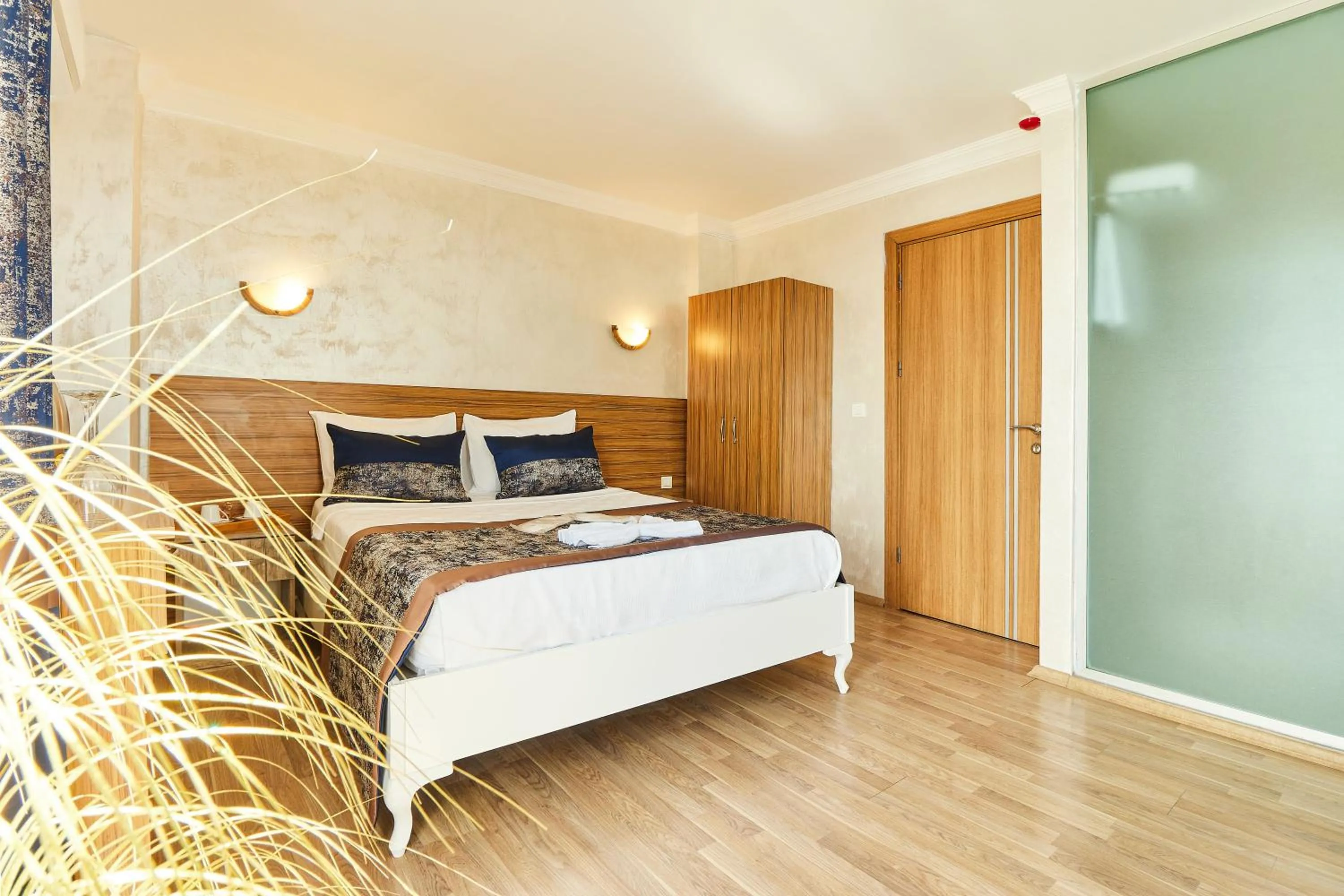 Photo of the whole room, Bed in Armar Hotel