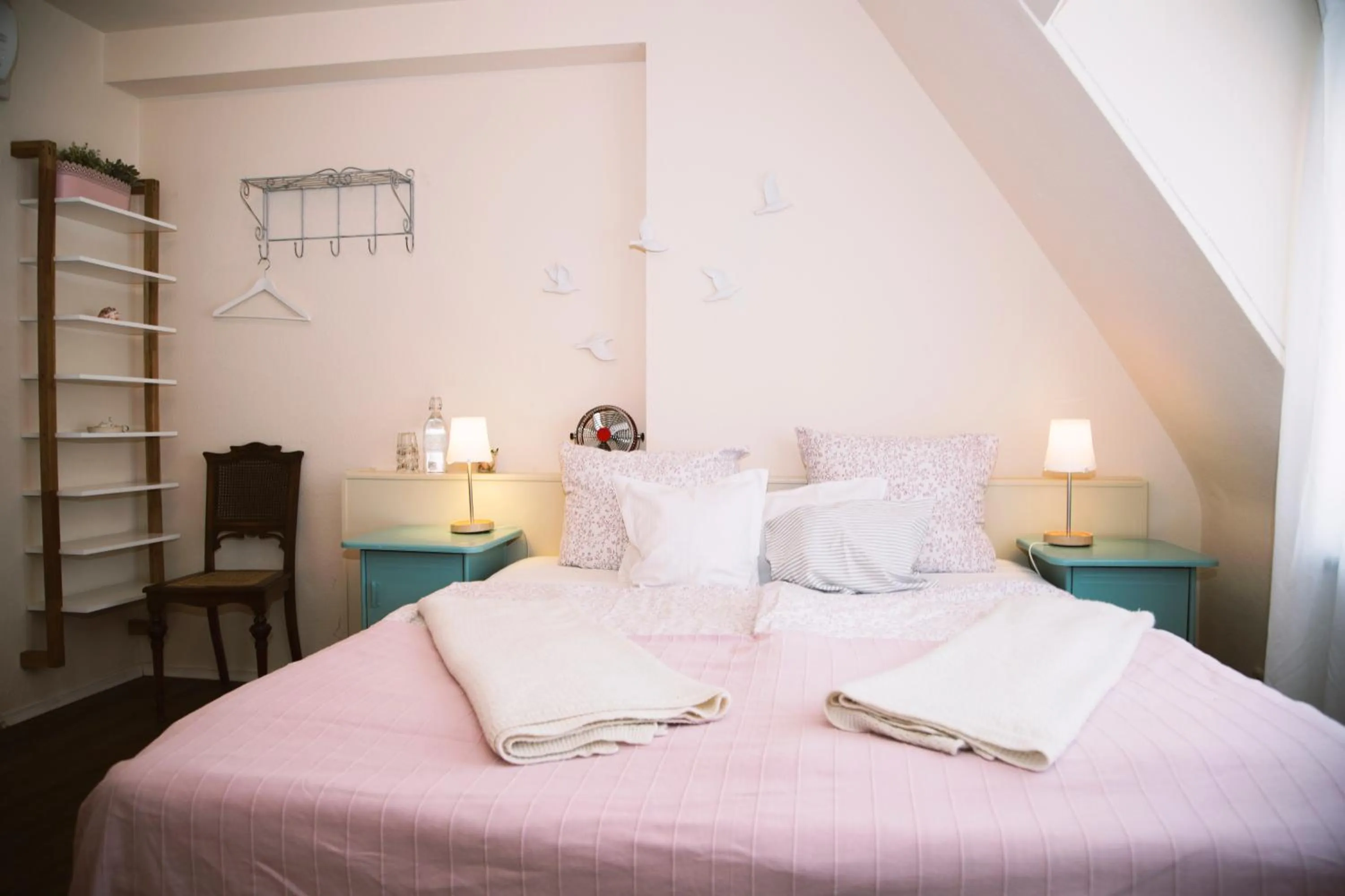 Photo of the whole room, Bed in Hotel Barbarossa Garni