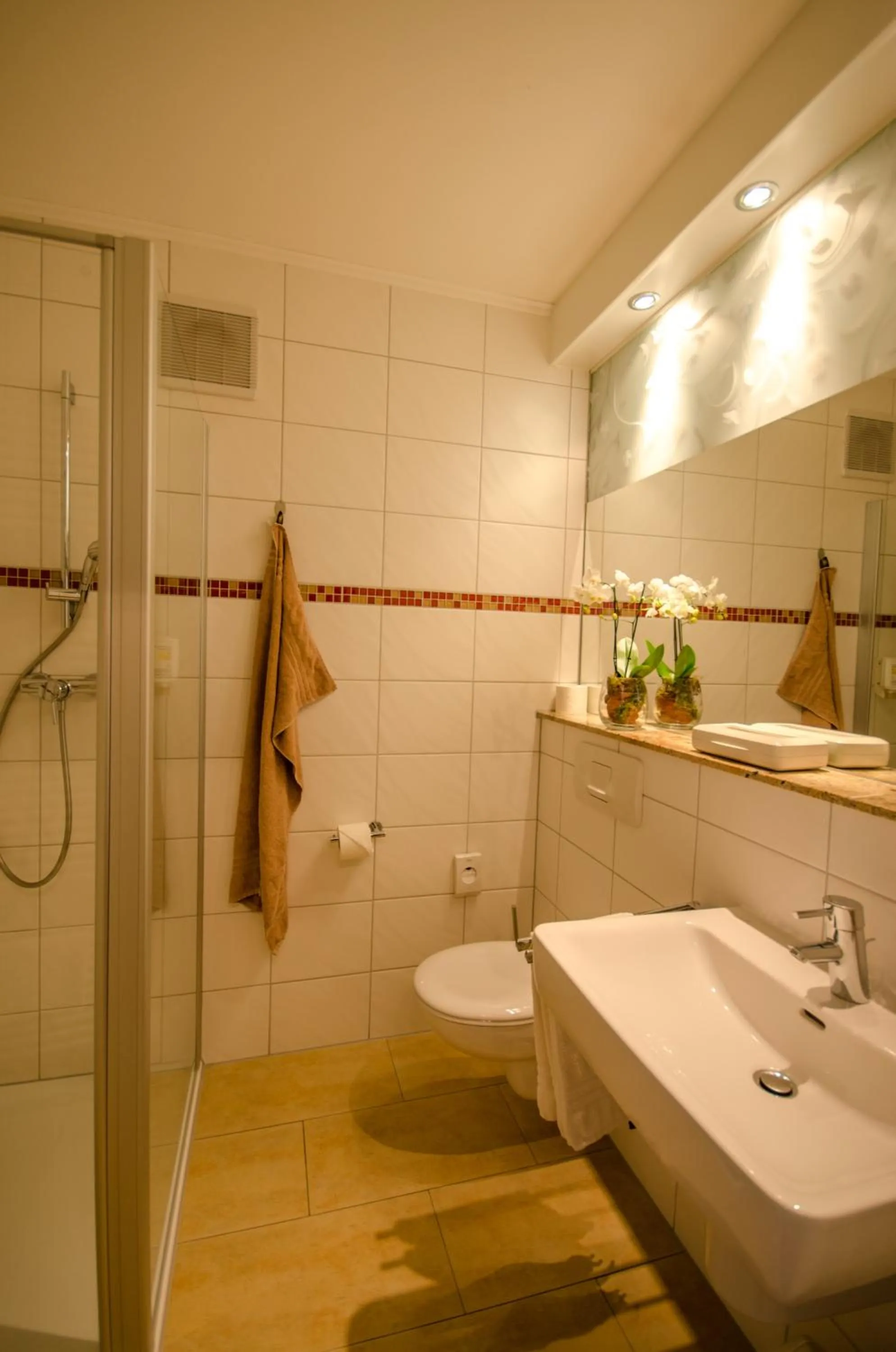 Bathroom in Hotel Stadt Aurich