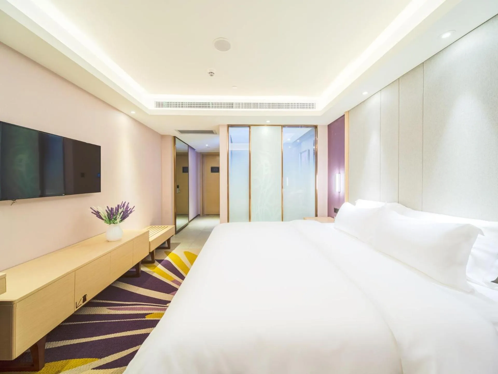 Bed in Lavande Hotel Qingzhen Vocational Education City Time Guizhou