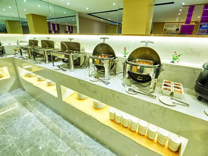 Lavande Hotel Changchun Peoples Square