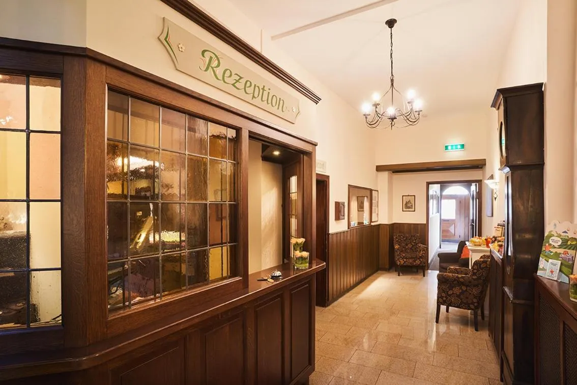 Lobby or reception in Altdeutsche Weinstube - Superior