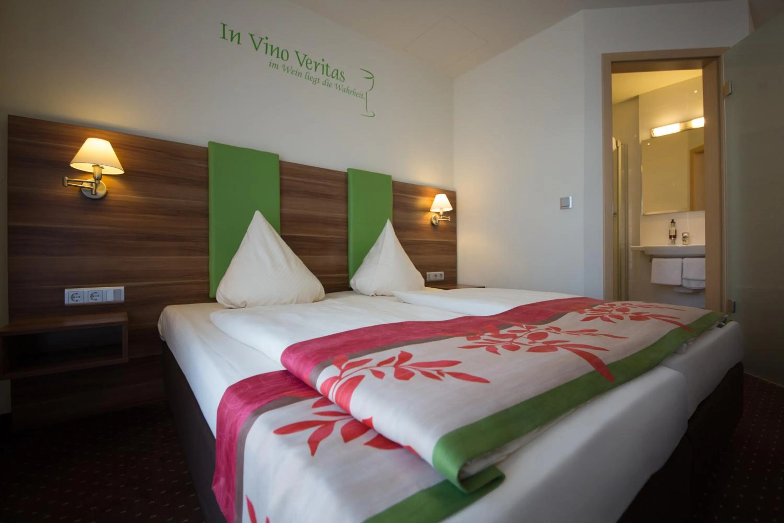 Bed in Altdeutsche Weinstube - Superior