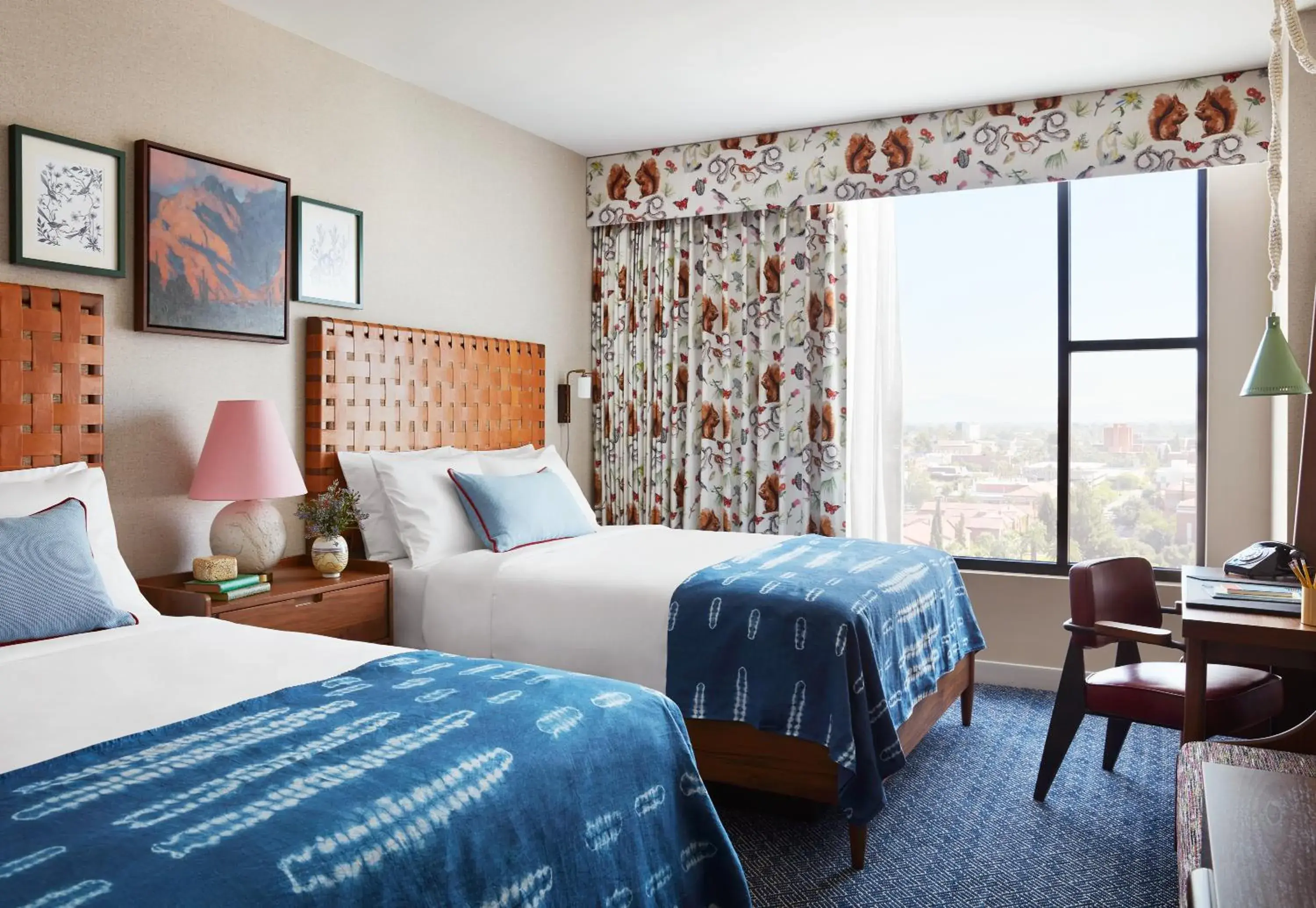 Graduate Queen Queen in Graduate by Hilton Tucson Graduate Queen Queen in Graduate by Hilton Tucson