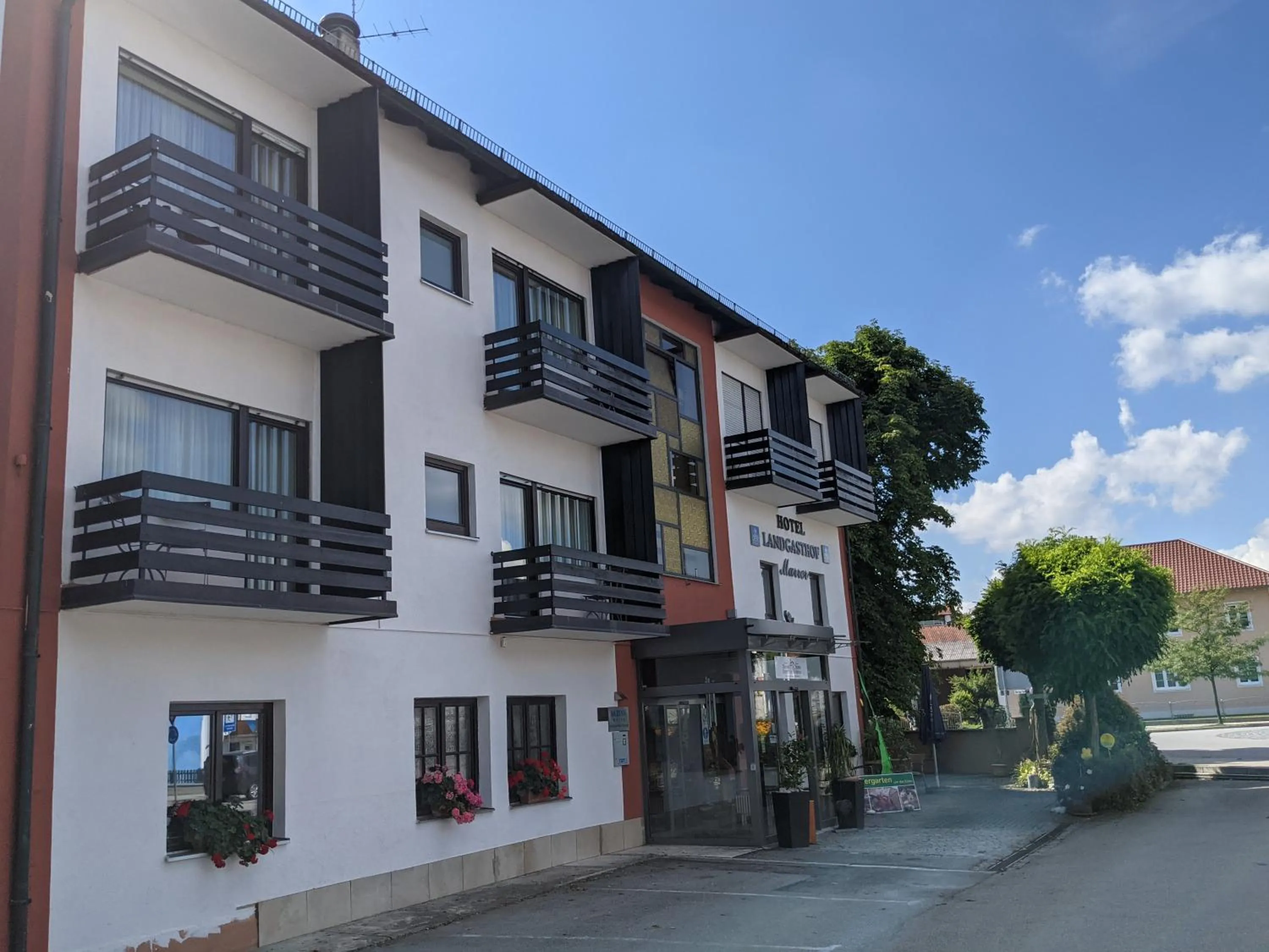 Property building in AKZENT Hotel Landgasthof Murrer