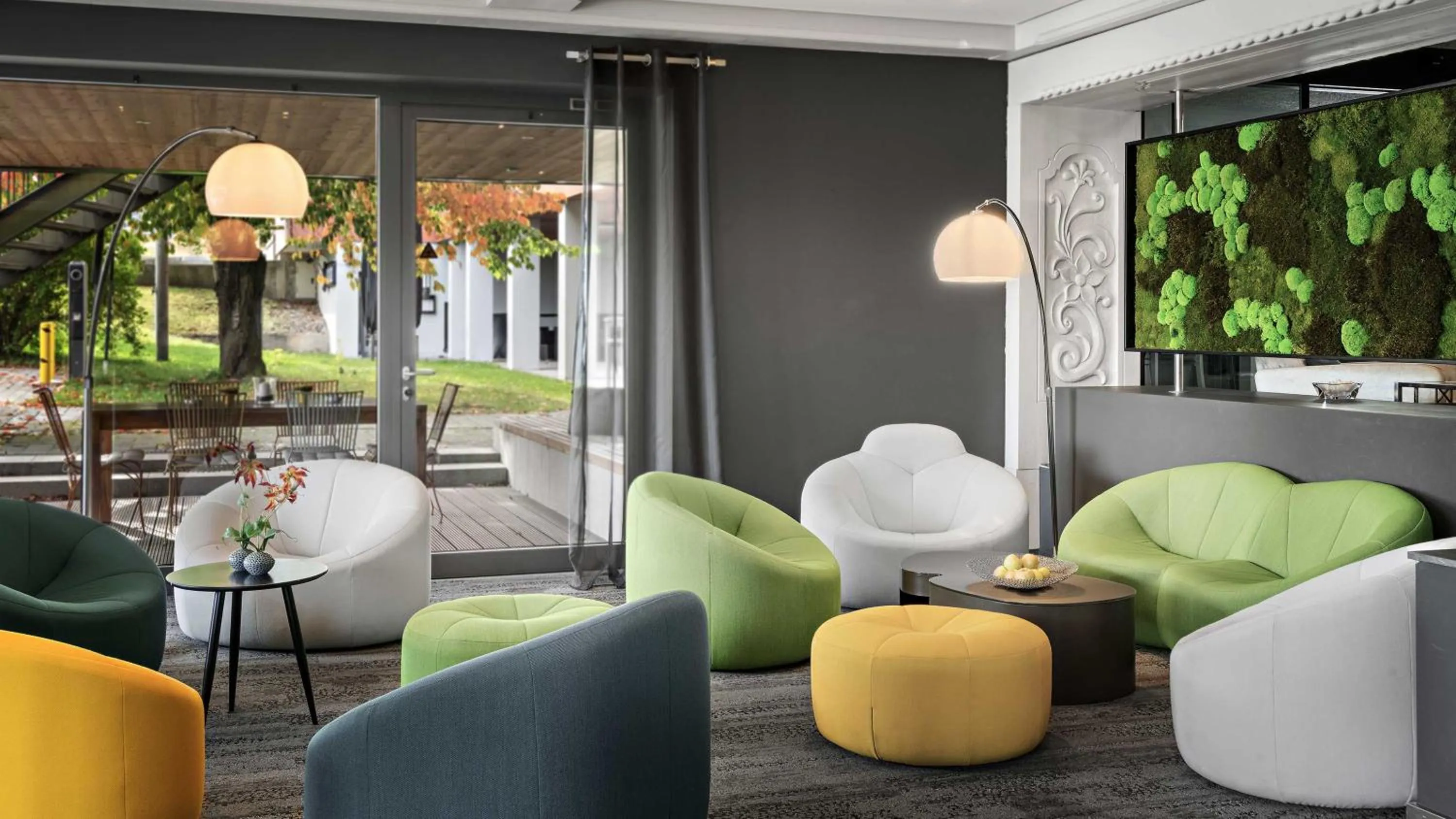 Property building in Hotel Central