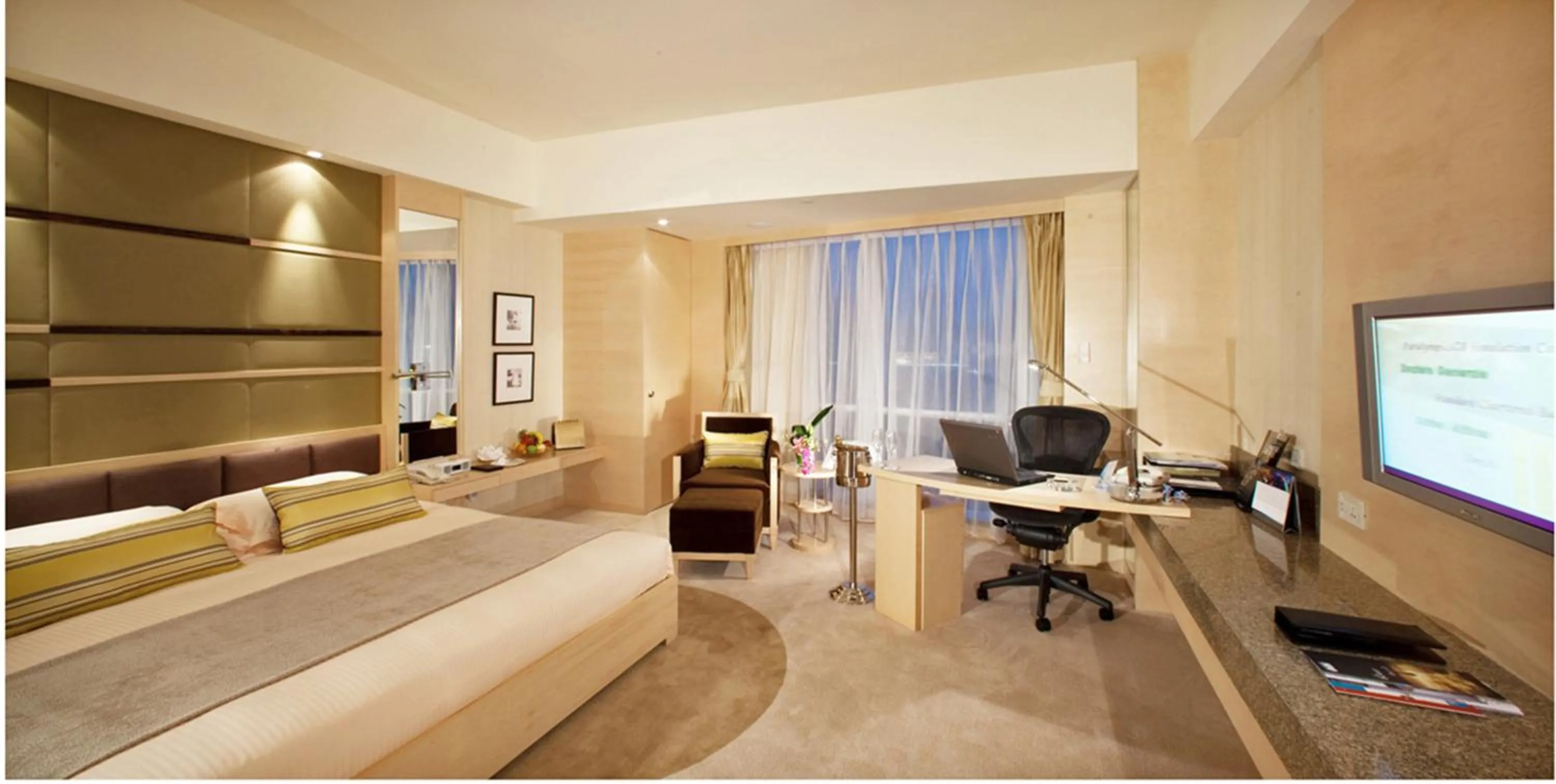 Bedroom in Hengshan Garden Hotel