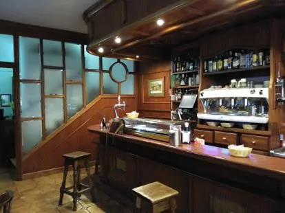 Hostal Restaurante Pacos