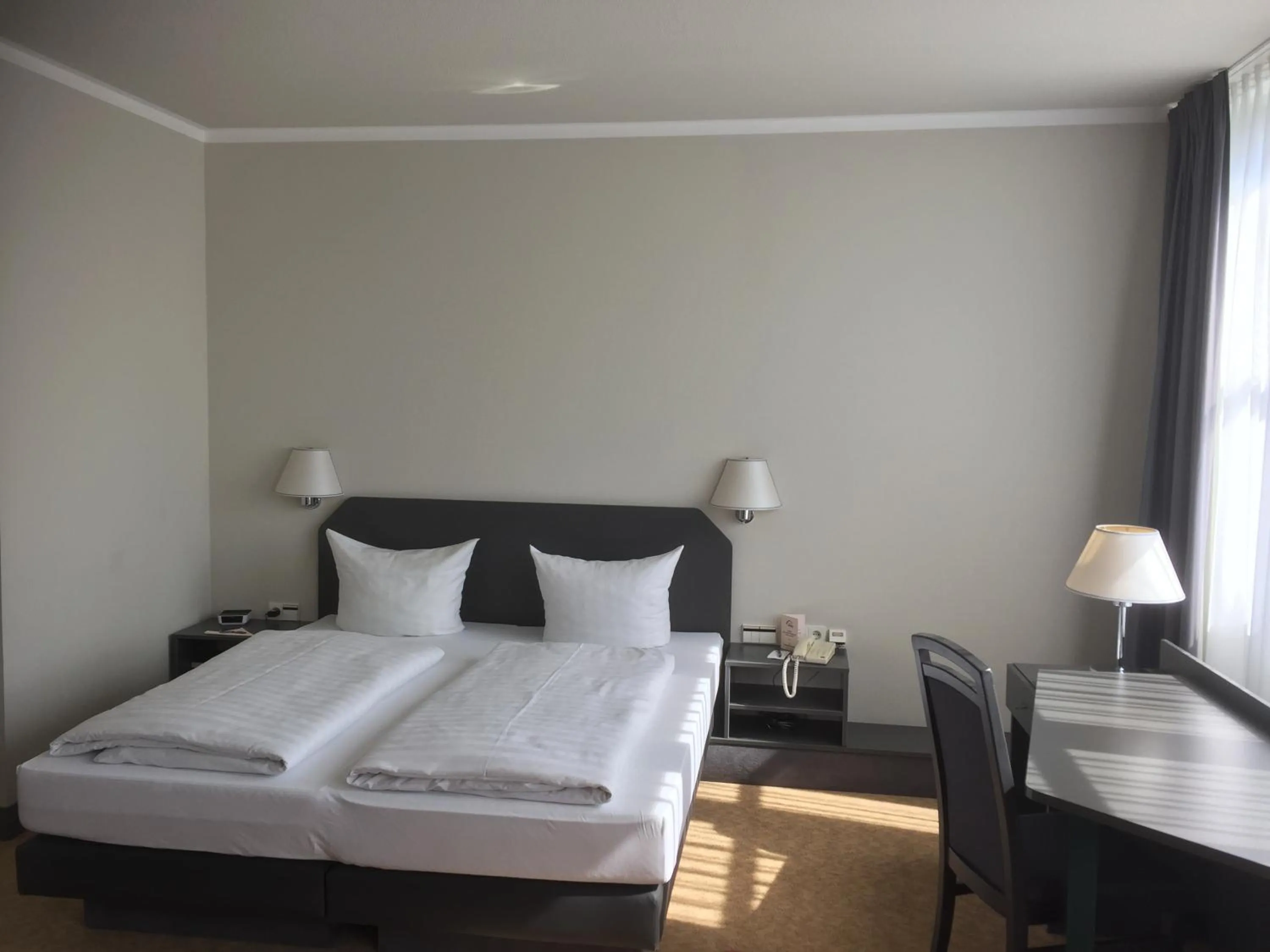 Photo of the whole room, Bed in Hotel Wörth