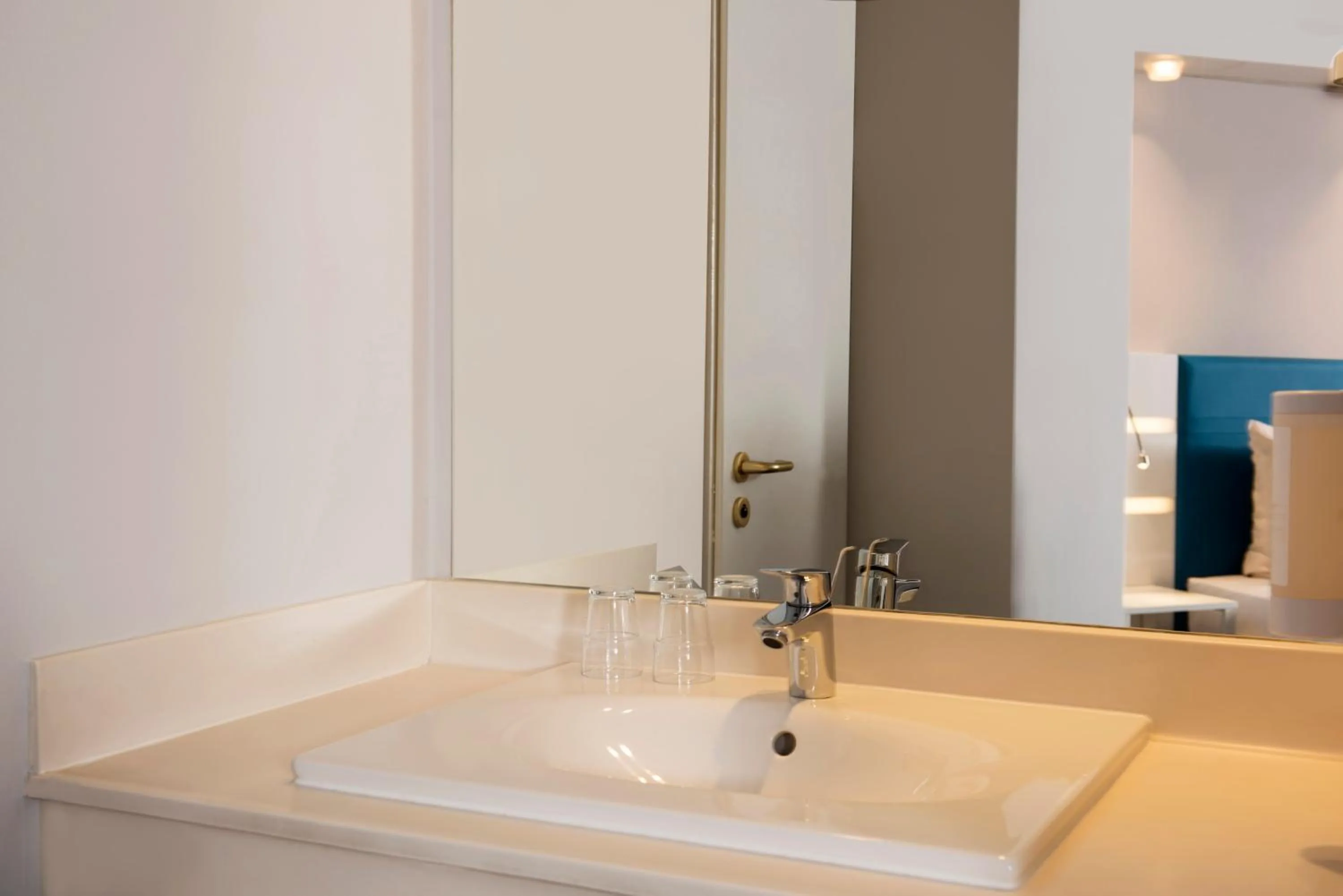 Bathroom in Best Western Hotel Cologne Airport Troisdorf